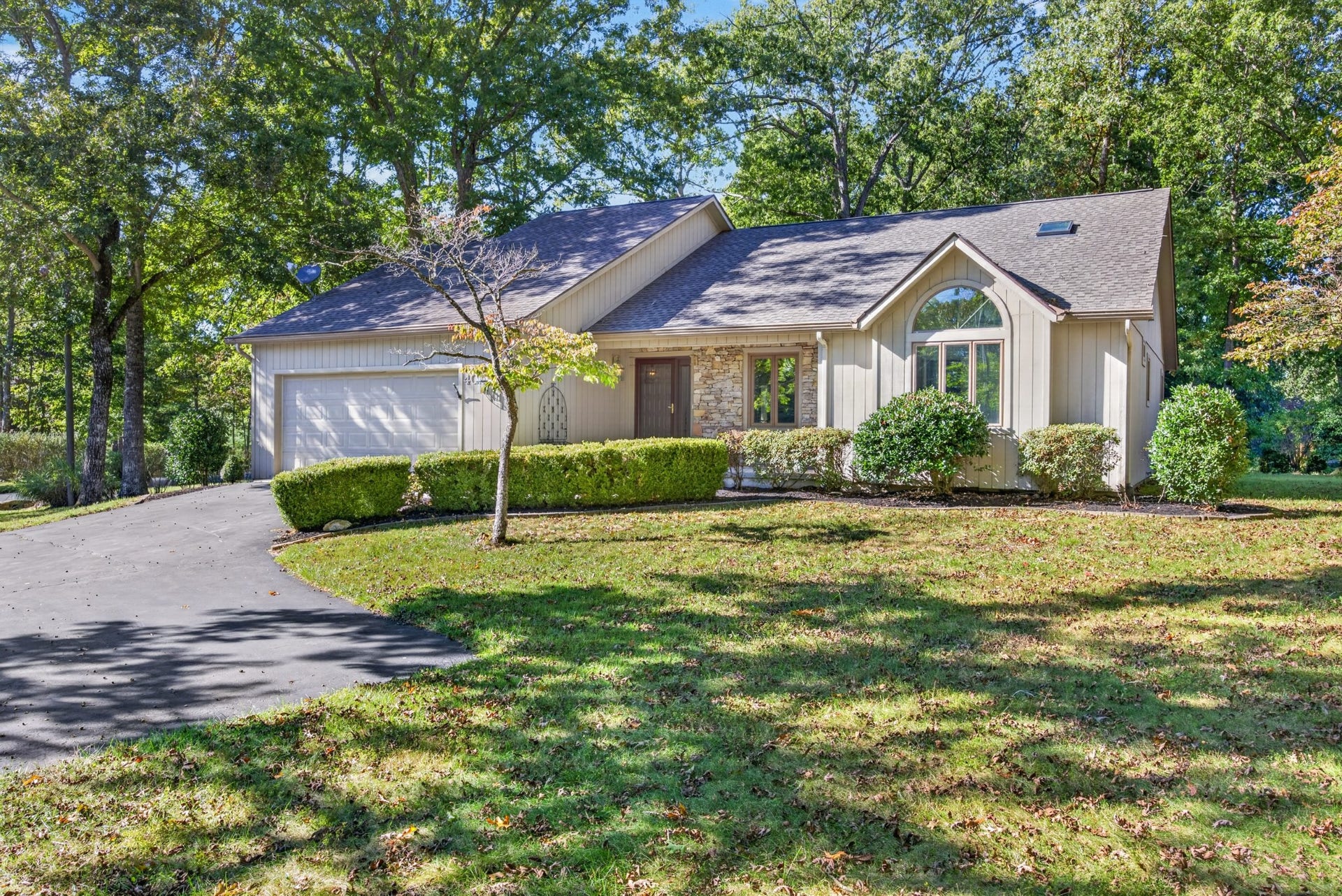 40 Kingsboro Ln, Crossville, TN 38558 40 Kingsboro Ln, Crossville, TN 38558