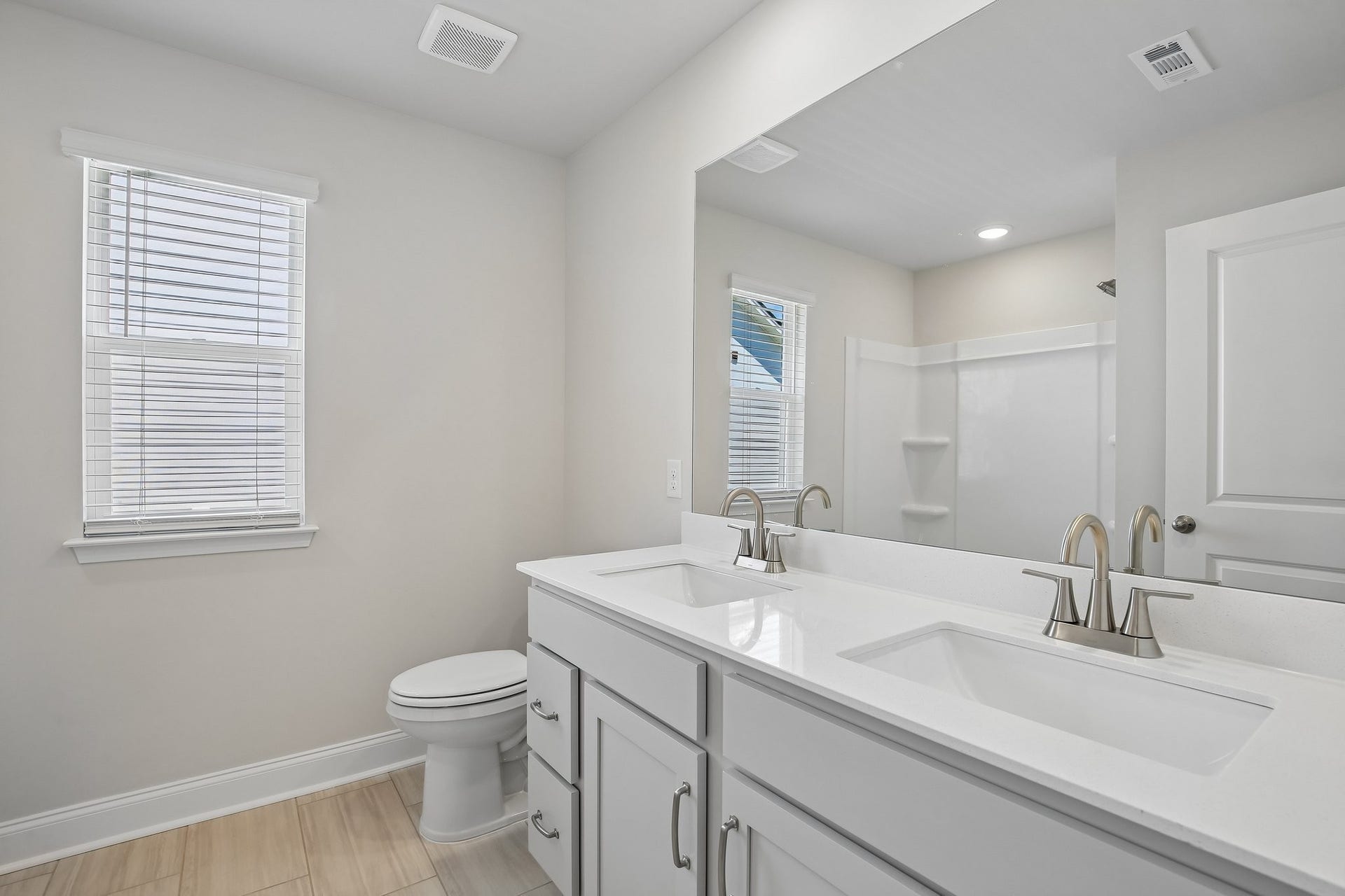 720 Foley Circle, Mount Juliet, TN 37122 Photos of a previous Jordan build- Selections specific to lot will vary.