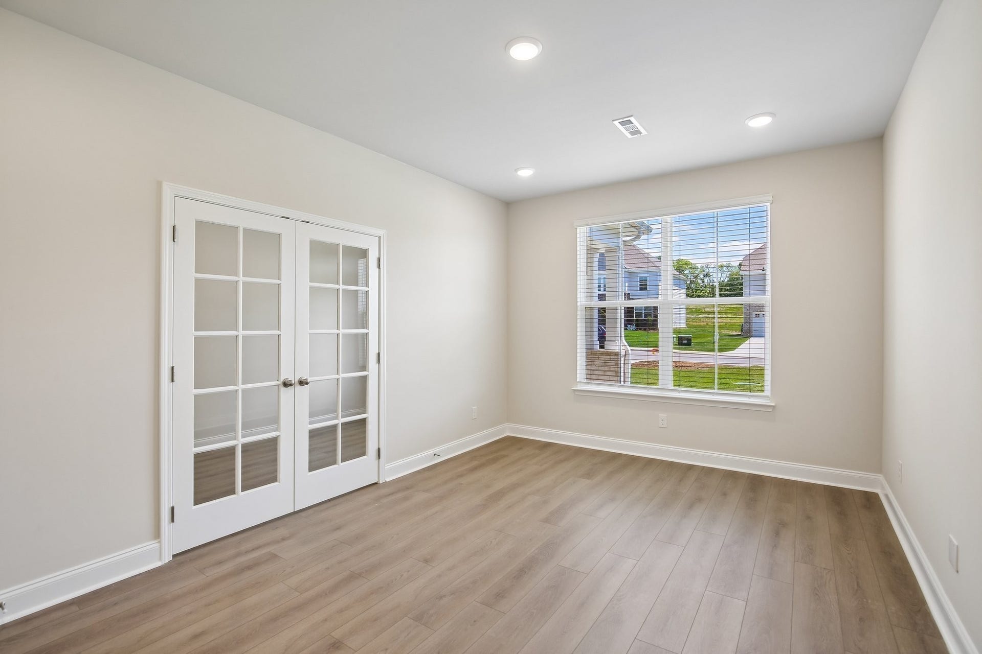 720 Foley Circle, Mount Juliet, TN 37122 Photos of a previous Jordan build- Selections specific to lot will vary.