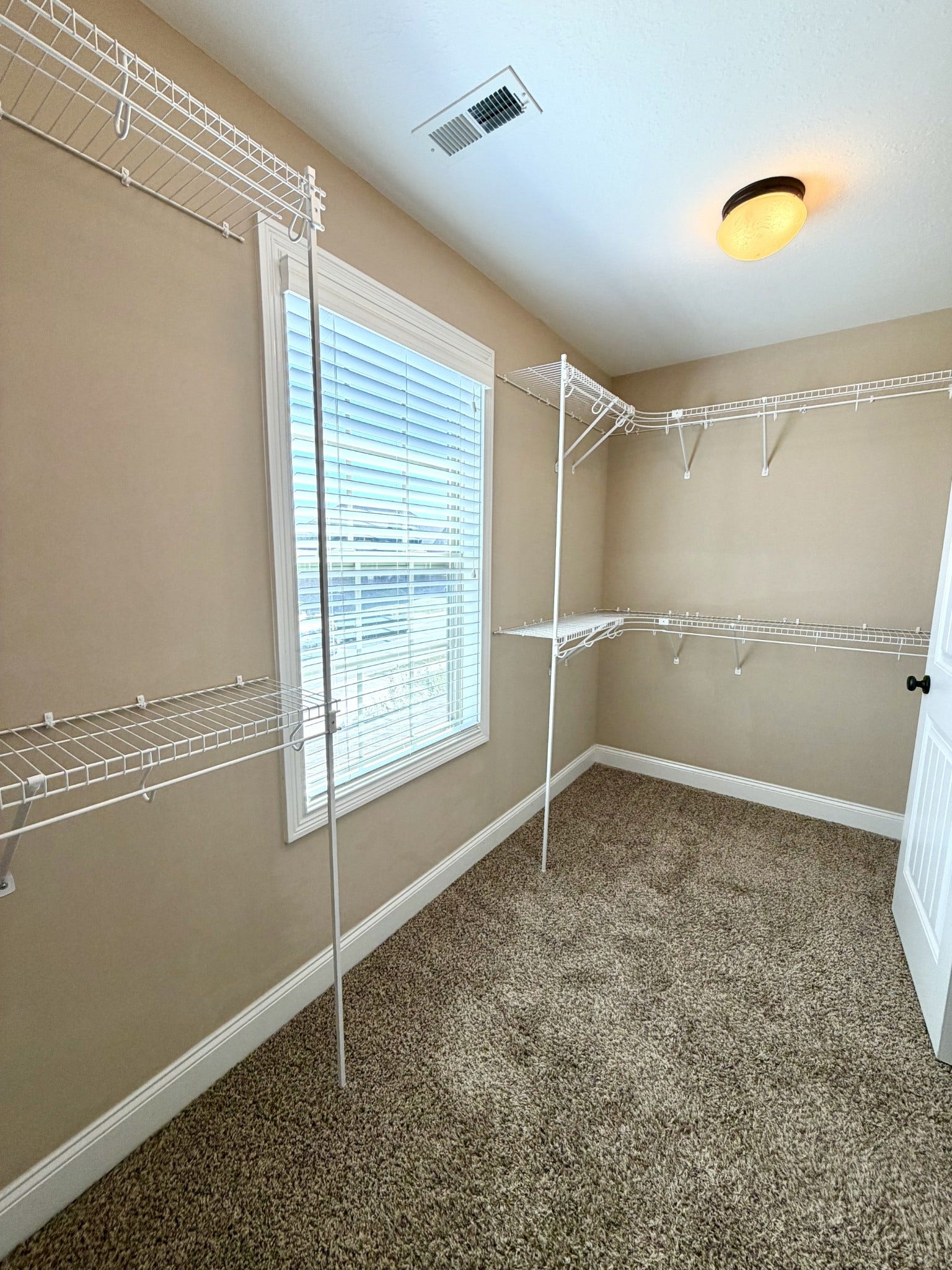 413 Clover Meadows Ct, Clarksville, TN 37043 413 Clover Meadows Ct, Clarksville, TN 37043