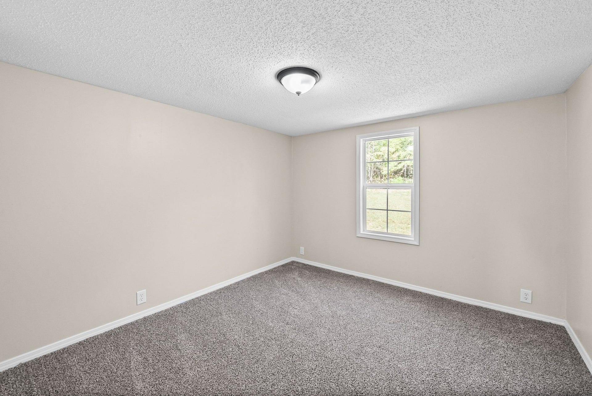4751 Devers Rd, Southside, TN 37171 4751 Devers Rd, Southside, TN 37171