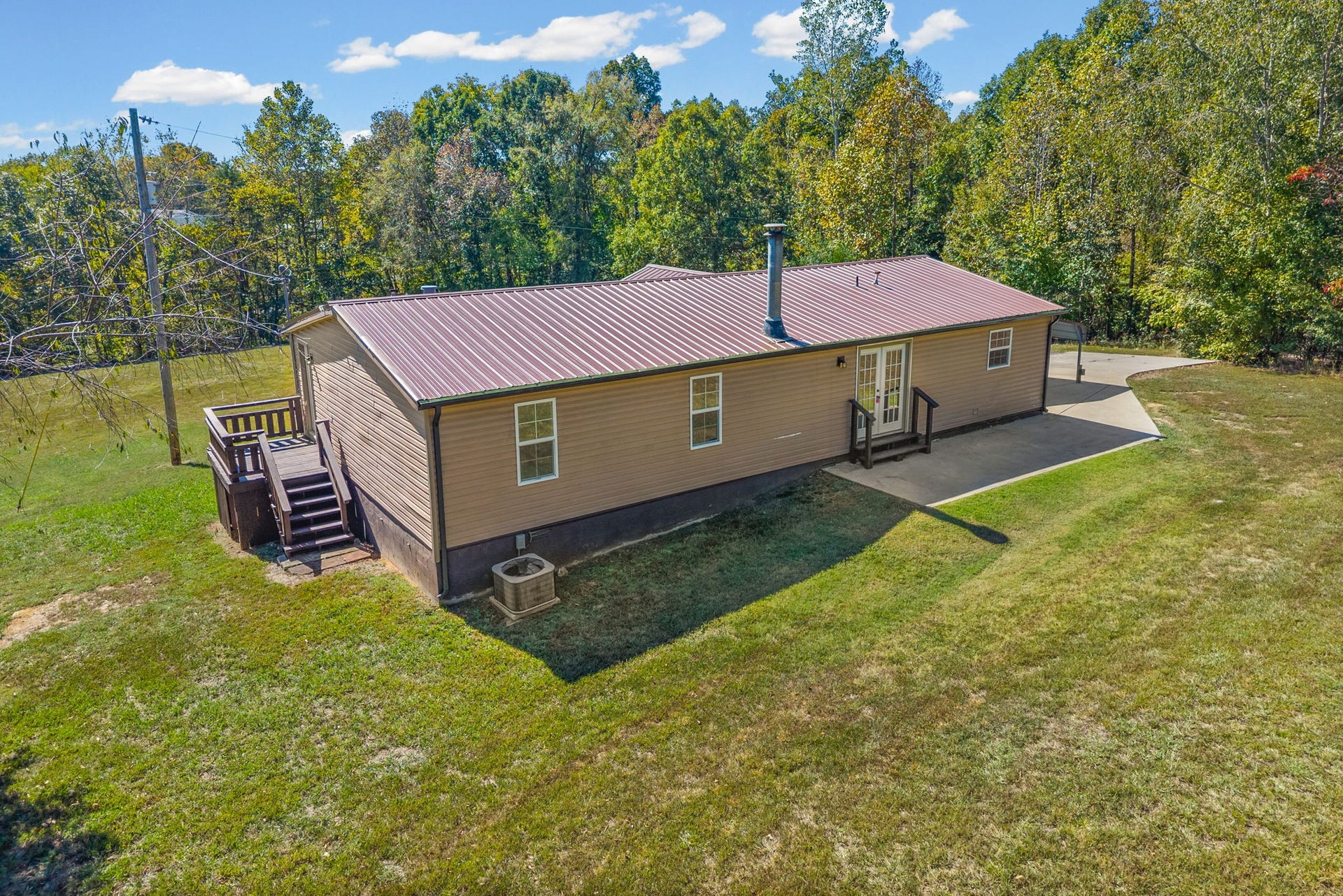 4751 Devers Rd, Southside, TN 37171 4751 Devers Rd, Southside, TN 37171