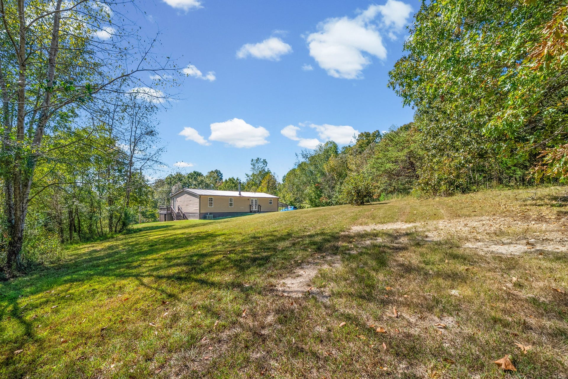 4751 Devers Rd, Southside, TN 37171 4751 Devers Rd, Southside, TN 37171