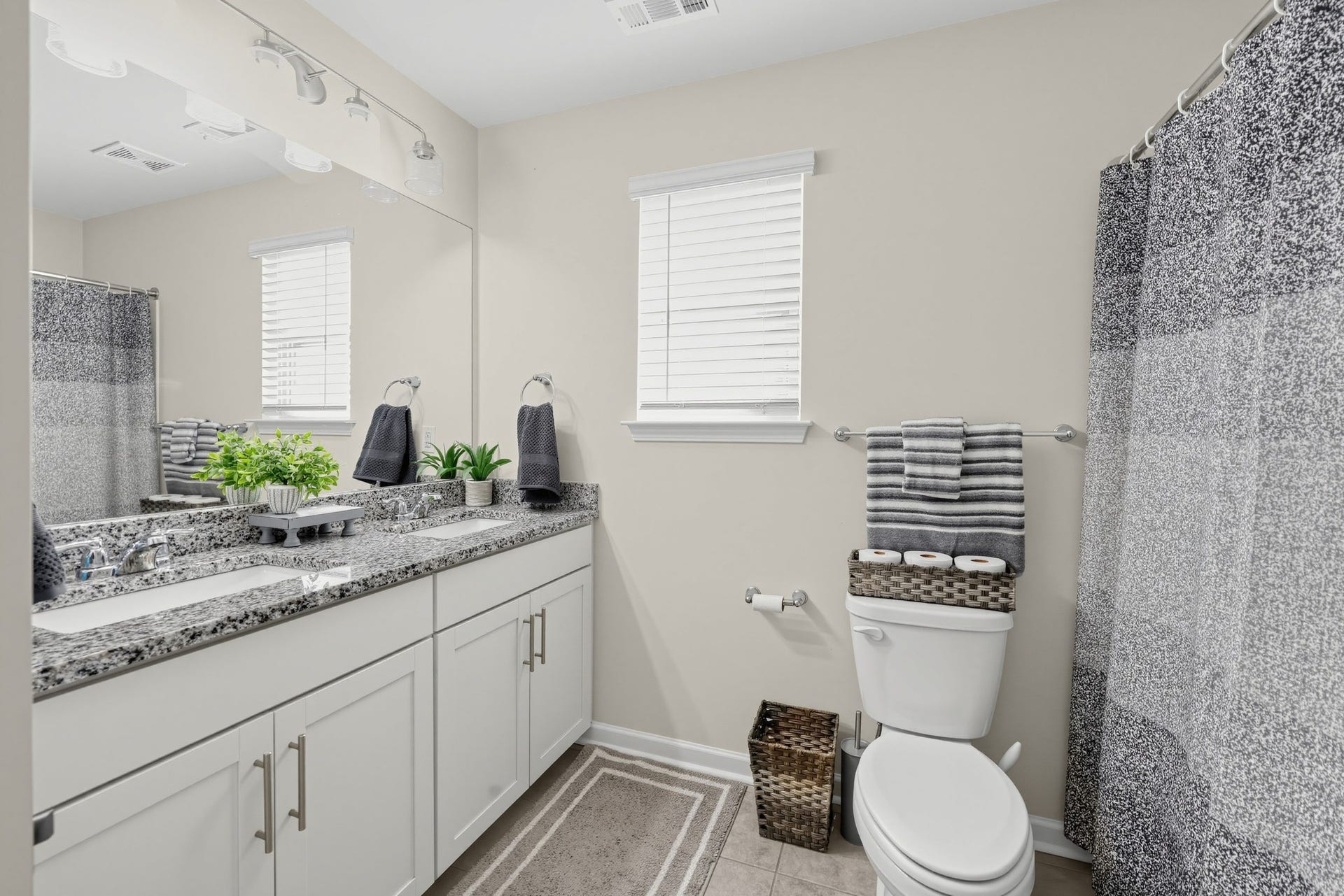 321 Greymoor Ln, Cookeville, TN 38501
