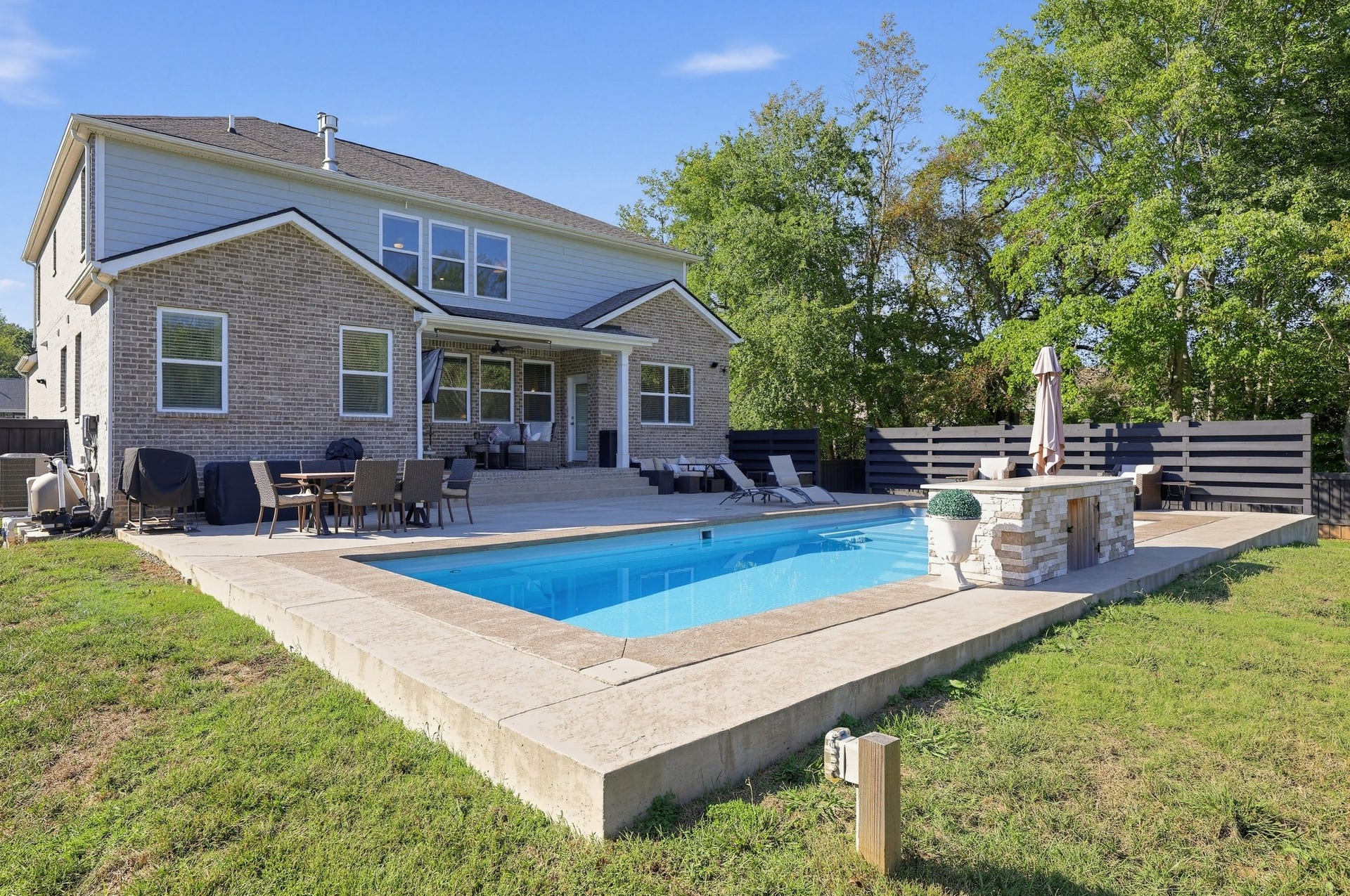 321 Greymoor Ln, Cookeville, TN 38501