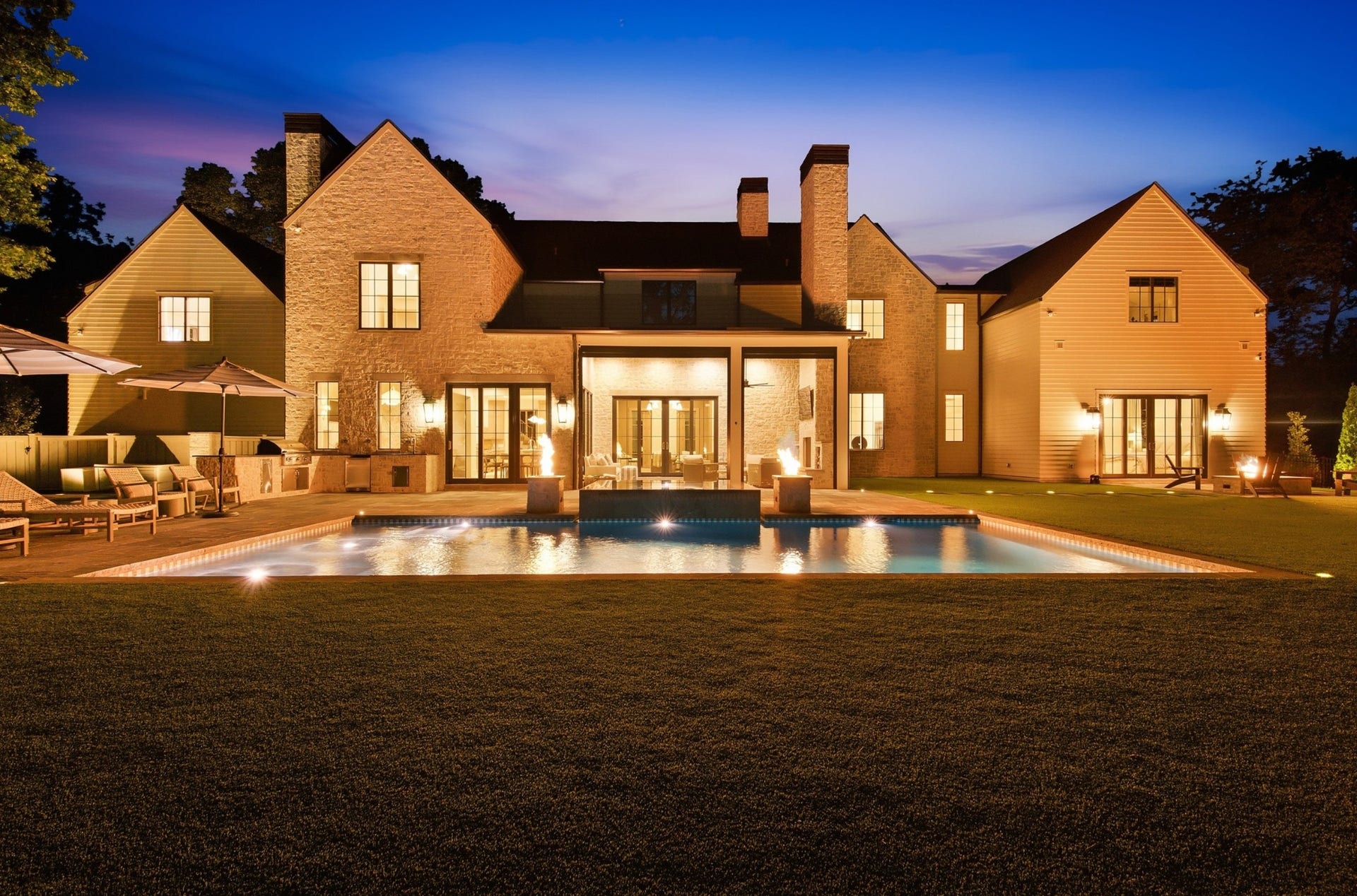 2013 Stonehurst Dr, Nashville, TN 37215 2013 Stonehurst Dr, Nashville, TN 37215