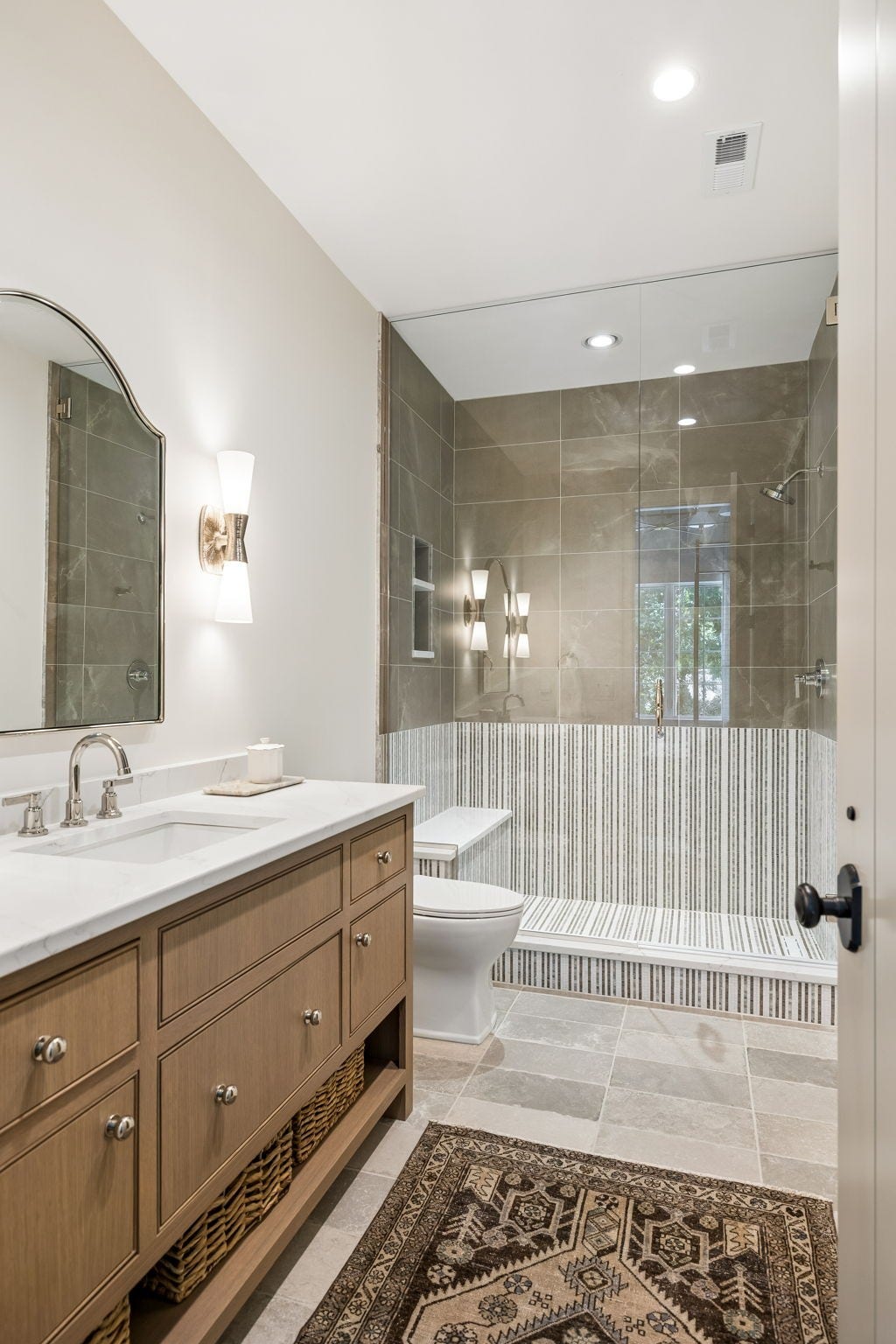 2013 Stonehurst Dr, Nashville, TN 37215 2013 Stonehurst Dr, Nashville, TN 37215