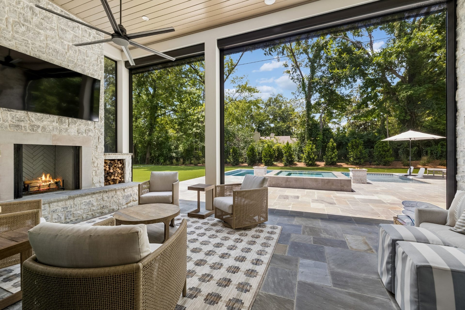 2013 Stonehurst Dr, Nashville, TN 37215 2013 Stonehurst Dr, Nashville, TN 37215
