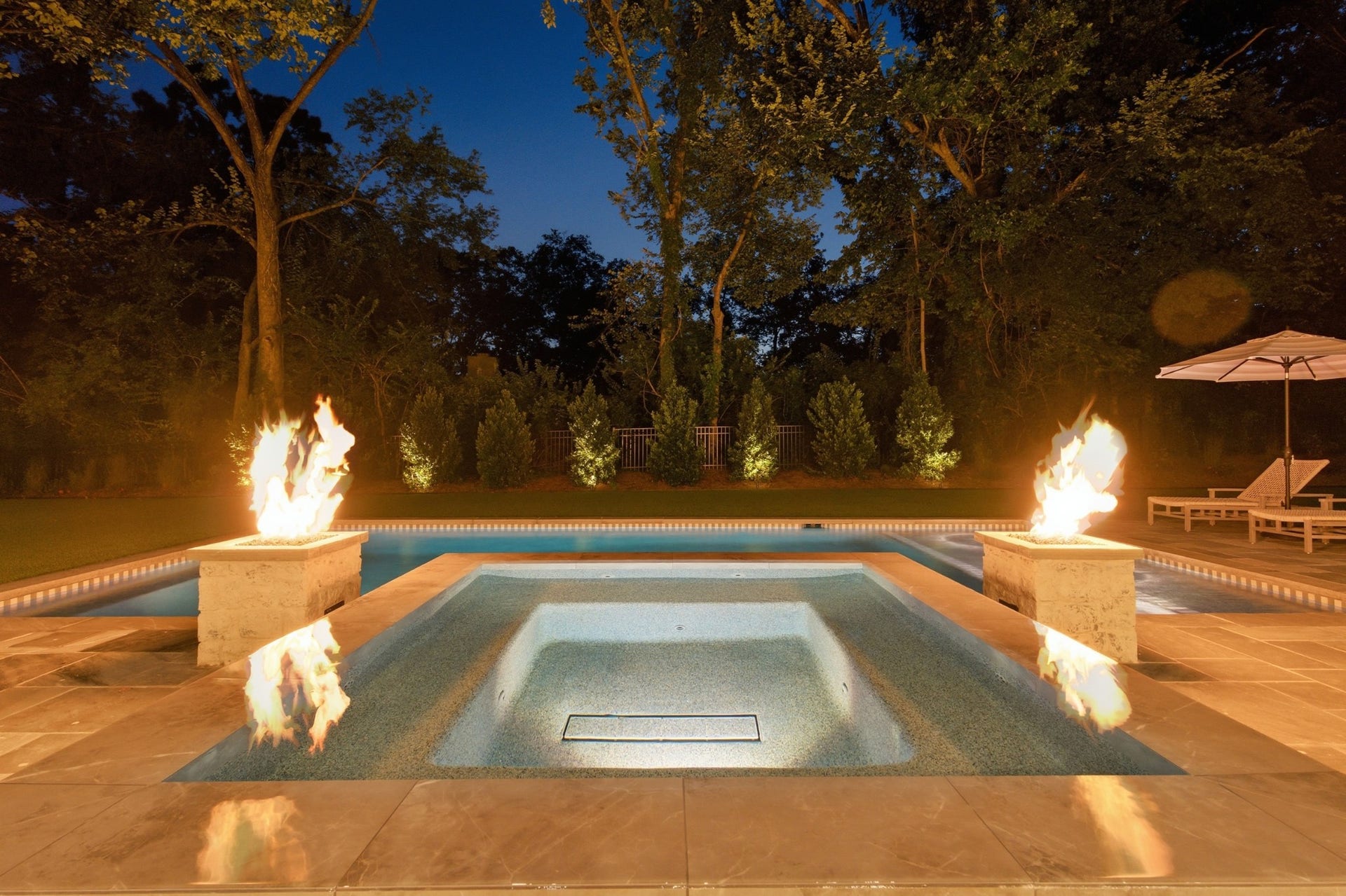 2013 Stonehurst Dr, Nashville, TN 37215 2013 Stonehurst Dr, Nashville, TN 37215