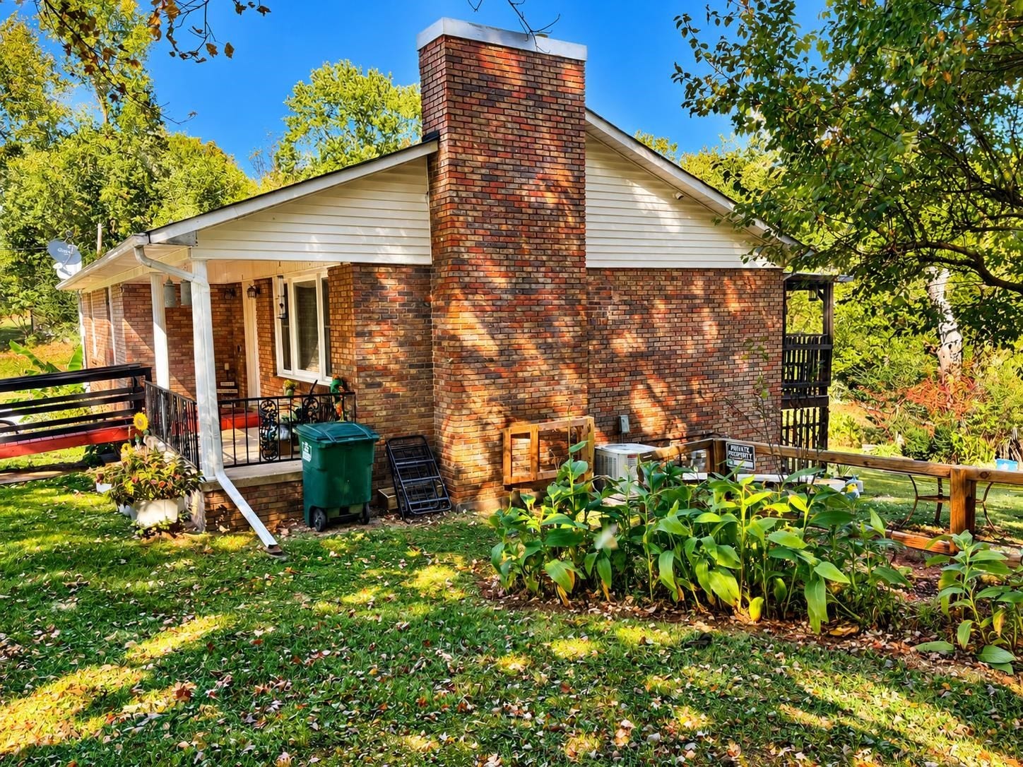 305 THIRD AVE, Collinwood, TN 38450 305 THIRD AVE, Collinwood, TN 38450