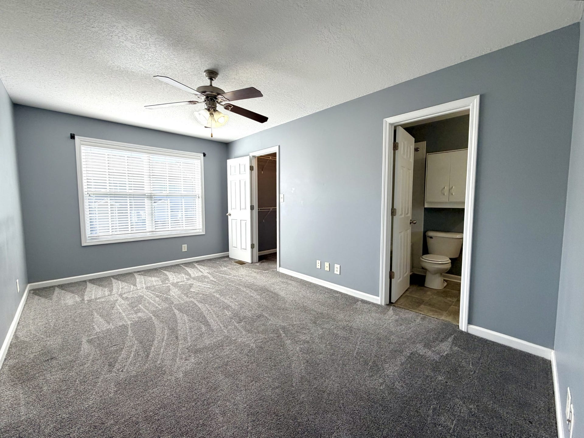 70 John Sevier Ave, Clarksville, TN 37040 70 John Sevier Ave, Clarksville, TN 37040