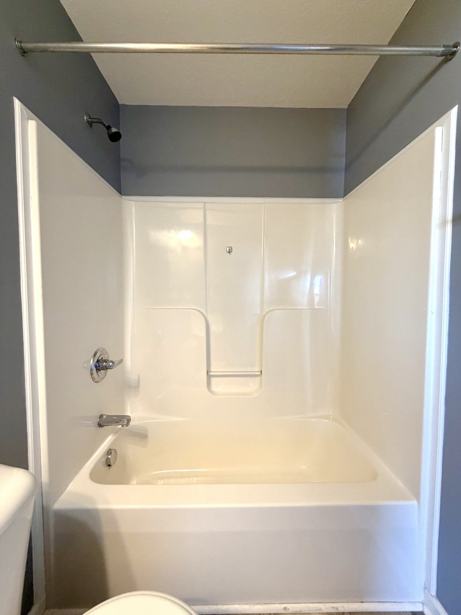 70 John Sevier Ave, Clarksville, TN 37040 70 John Sevier Ave, Clarksville, TN 37040