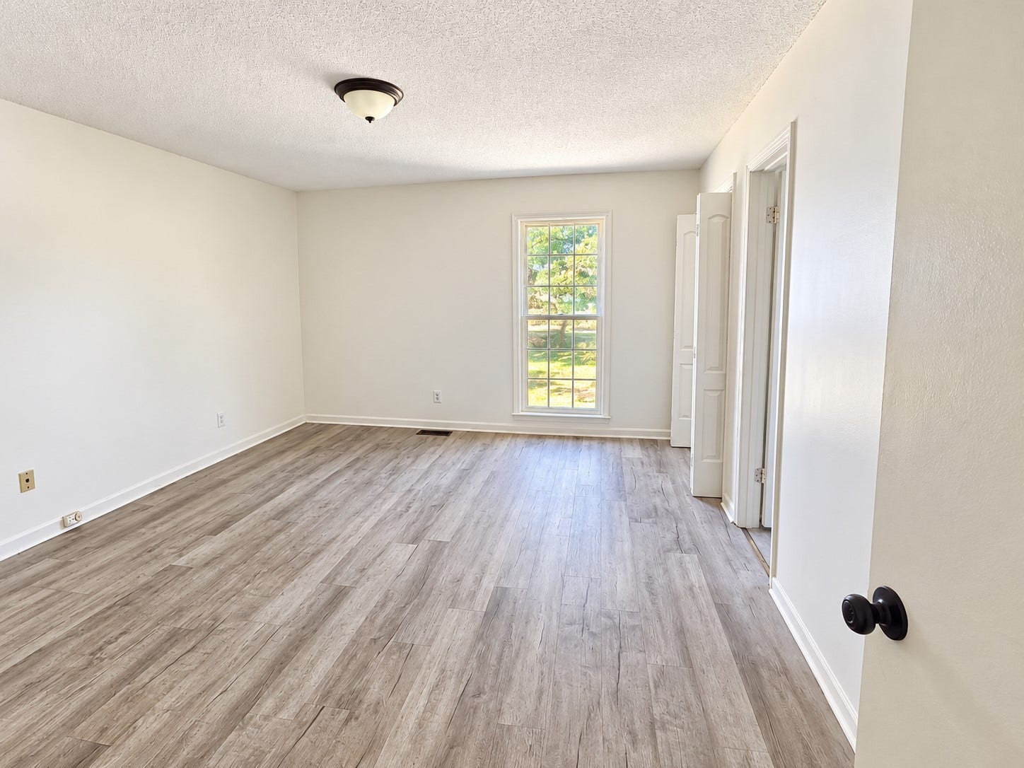 14 Commanche Cv, Jackson, TN 38305 14 Commanche Cv, Jackson, TN 38305