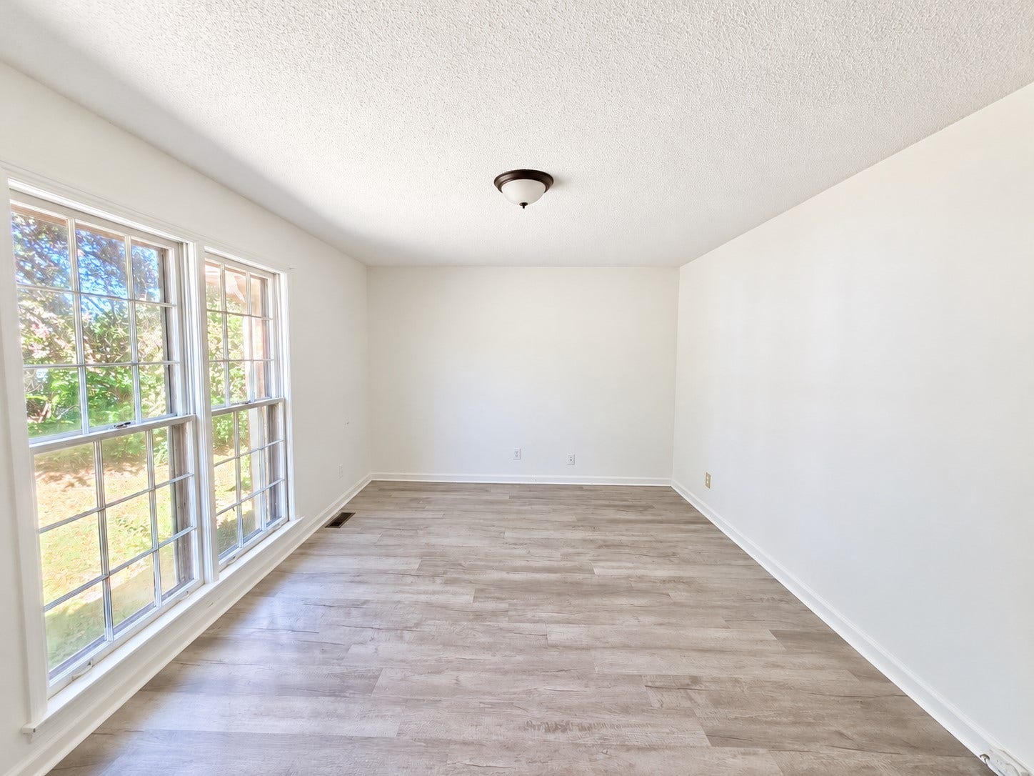 14 Commanche Cv, Jackson, TN 38305 14 Commanche Cv, Jackson, TN 38305