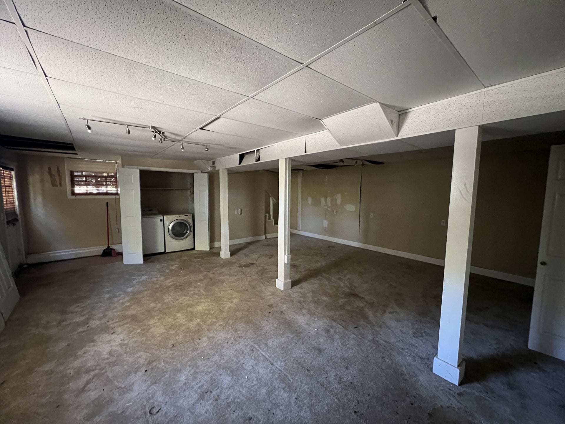 215 Cindy Pl, Goodlettsville, TN 37072 215 Cindy Pl, Goodlettsville, TN 37072