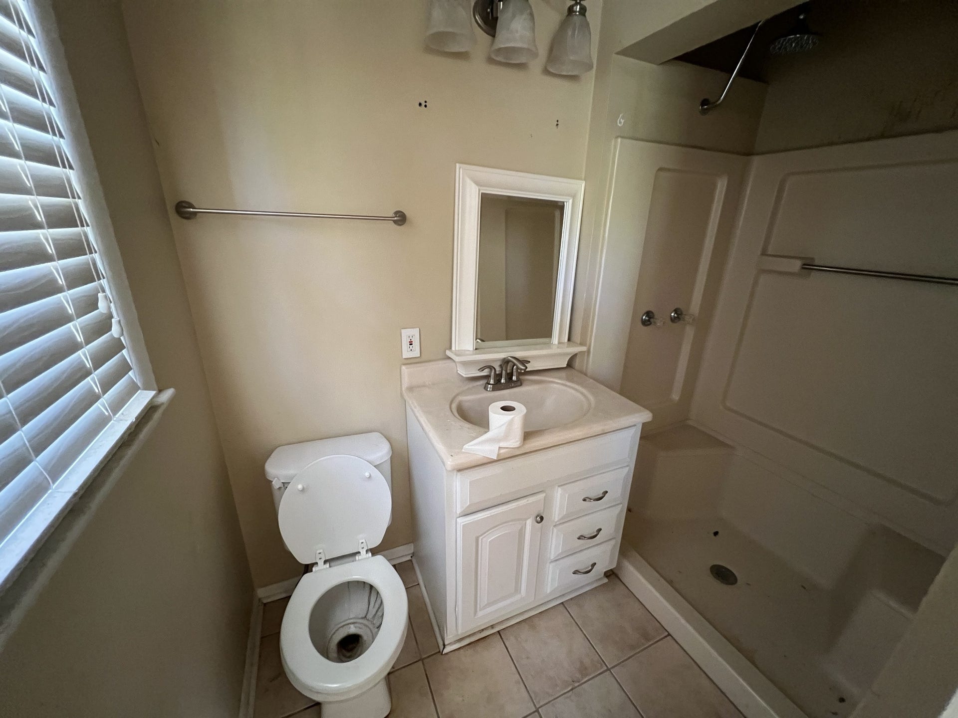 215 Cindy Pl, Goodlettsville, TN 37072 215 Cindy Pl, Goodlettsville, TN 37072