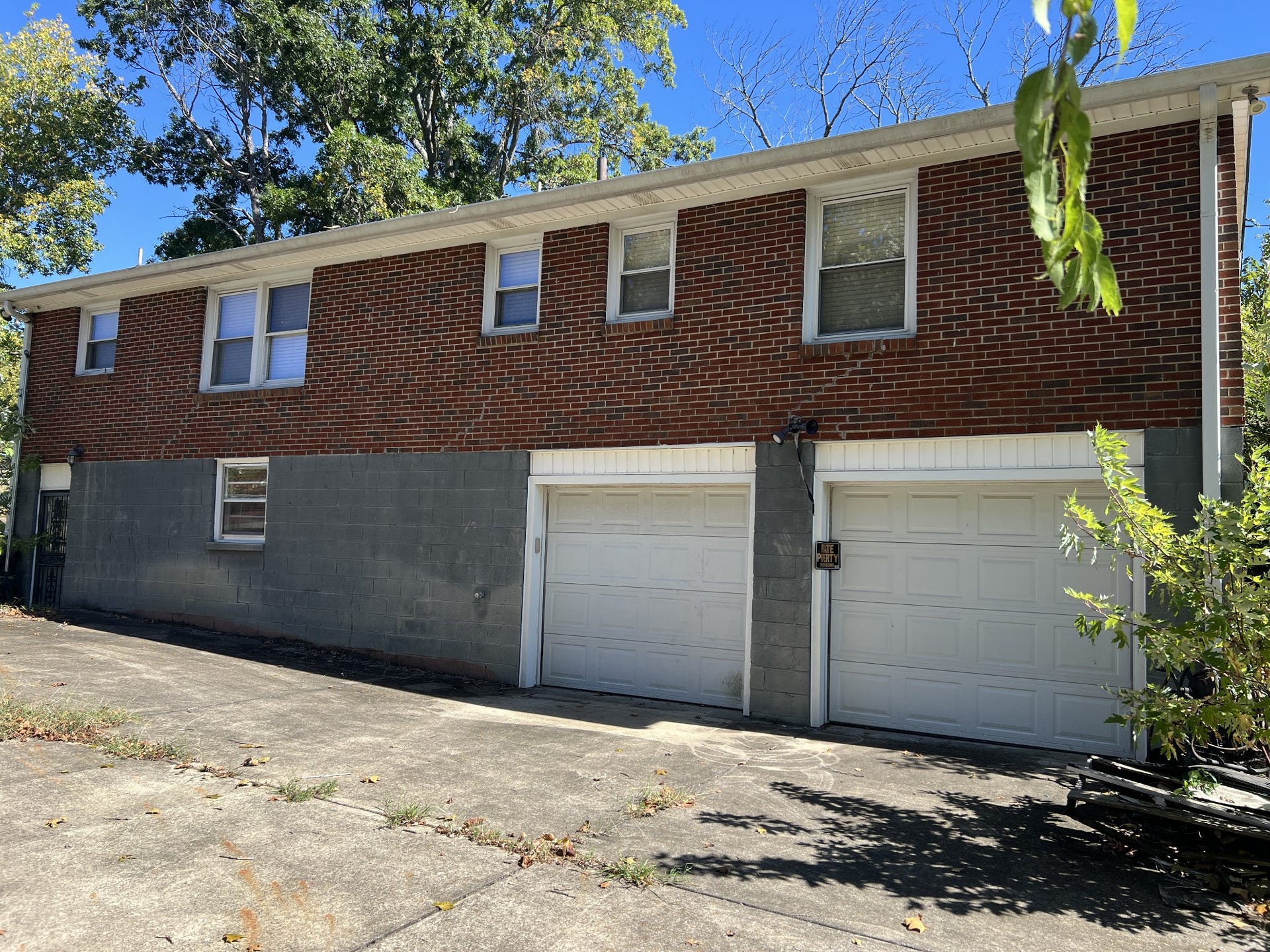 215 Cindy Pl, Goodlettsville, TN 37072 215 Cindy Pl, Goodlettsville, TN 37072
