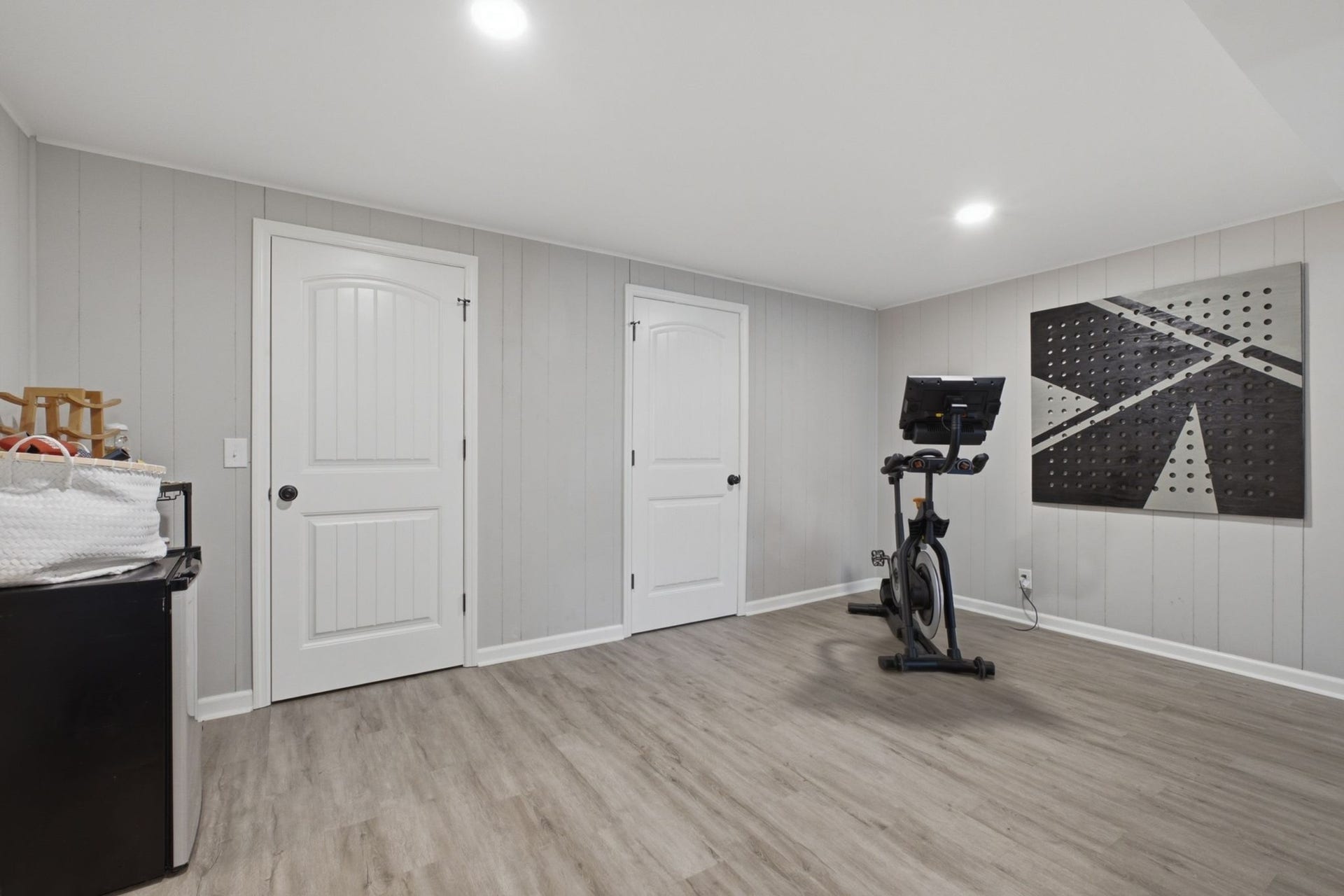 79 E Hill St, Mount Juliet, TN 37122 79 E Hill St, Mount Juliet, TN 37122