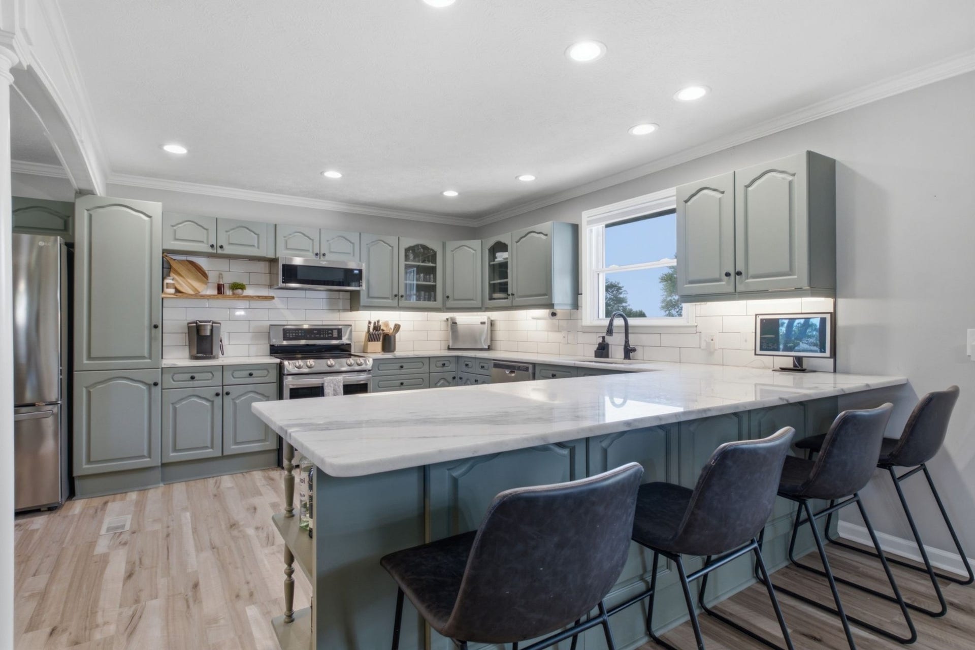 79 E Hill St, Mount Juliet, TN 37122 79 E Hill St, Mount Juliet, TN 37122