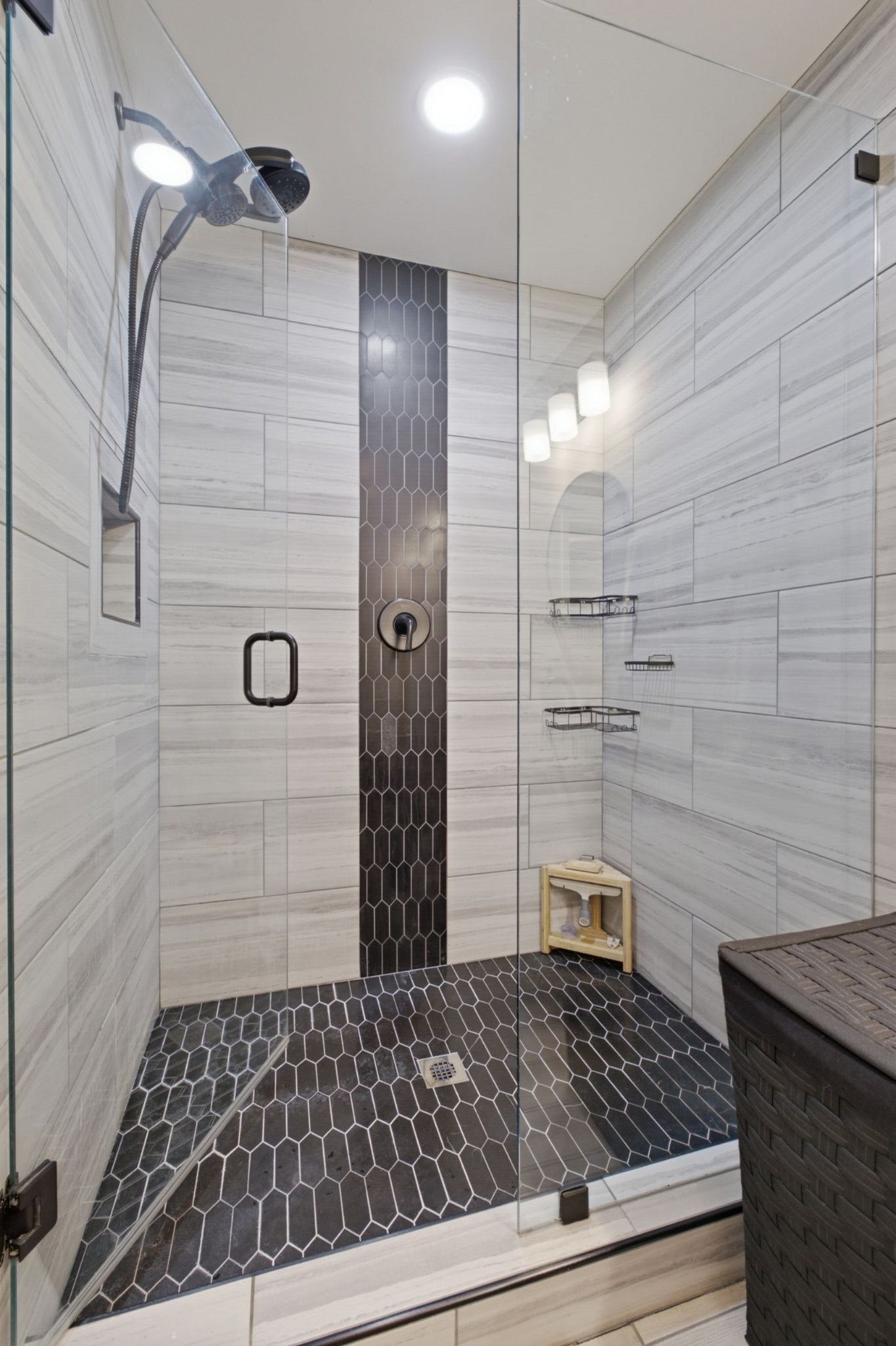 79 E Hill St, Mount Juliet, TN 37122 79 E Hill St, Mount Juliet, TN 37122