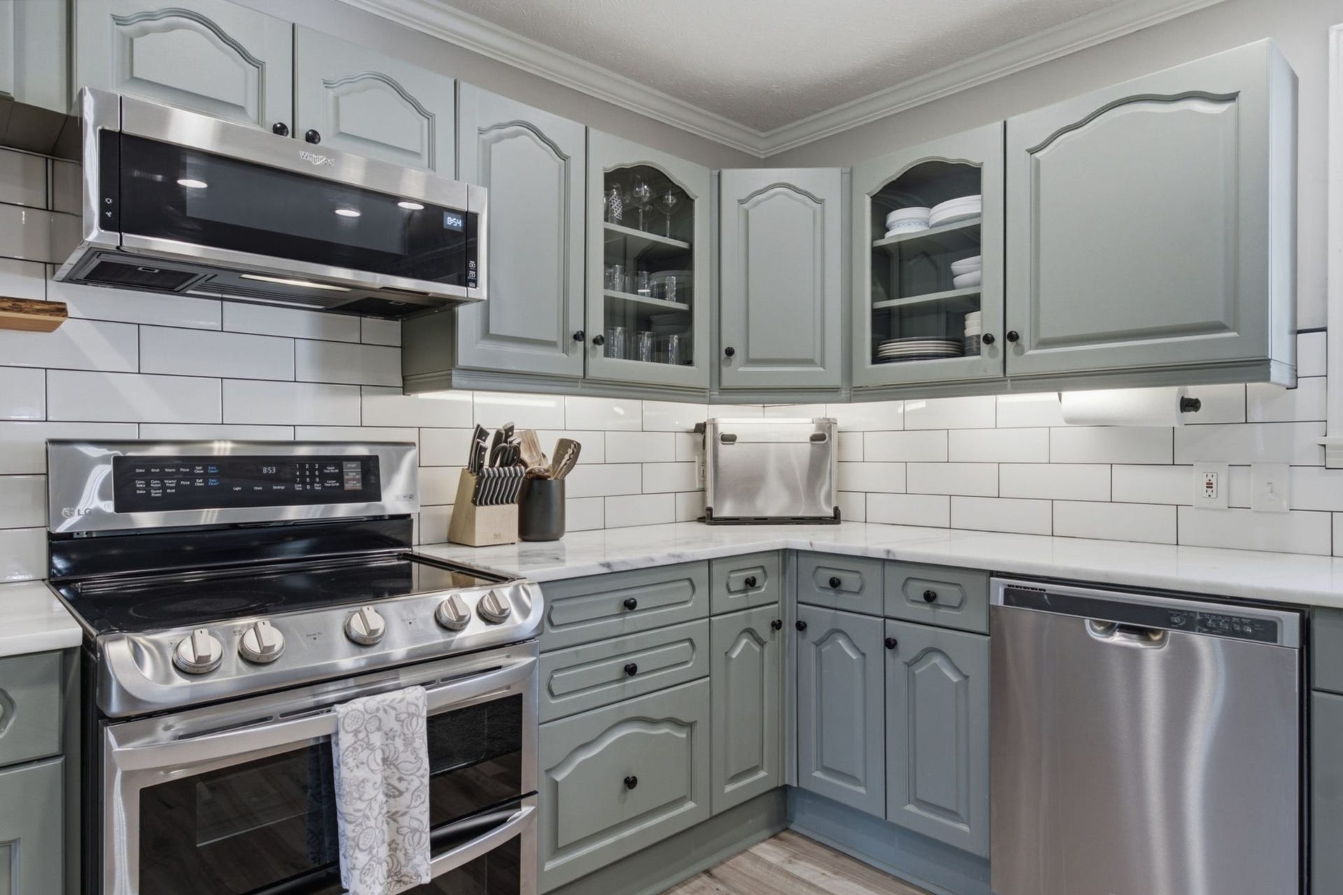 79 E Hill St, Mount Juliet, TN 37122 79 E Hill St, Mount Juliet, TN 37122