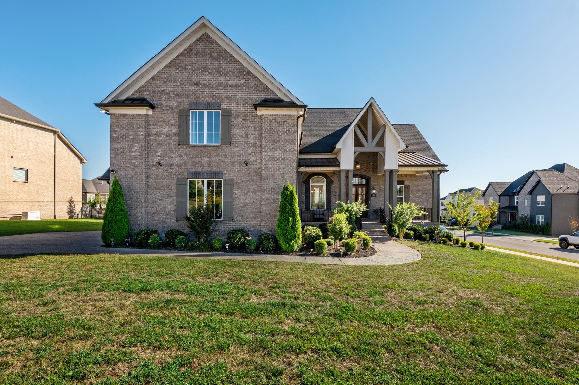 1011 Keeneland Dr, Gallatin, TN 37066 1011 Keeneland Dr, Gallatin, TN 37066