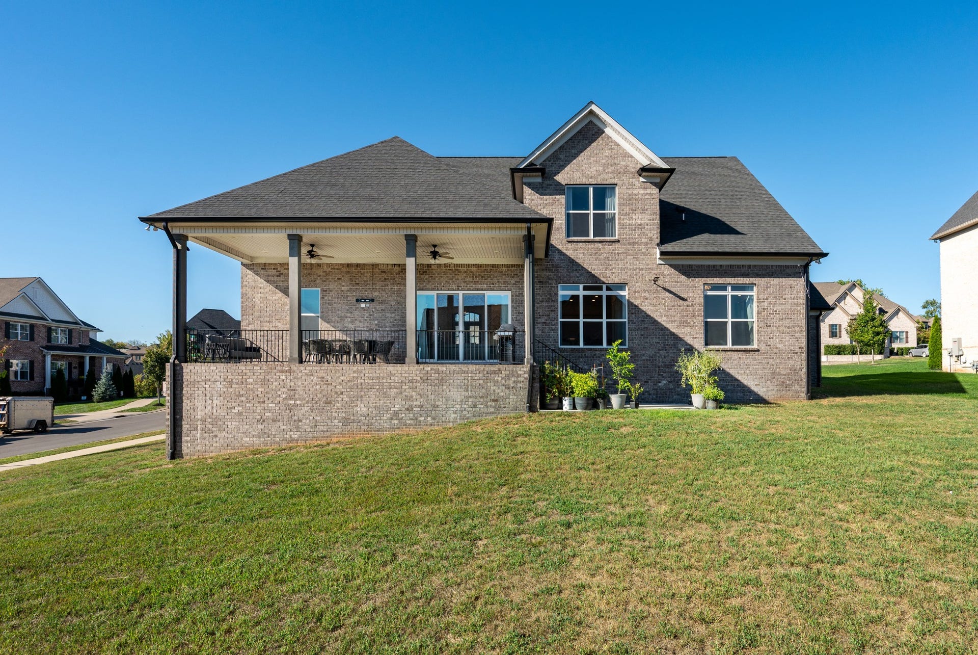 1011 Keeneland Dr, Gallatin, TN 37066 1011 Keeneland Dr, Gallatin, TN 37066