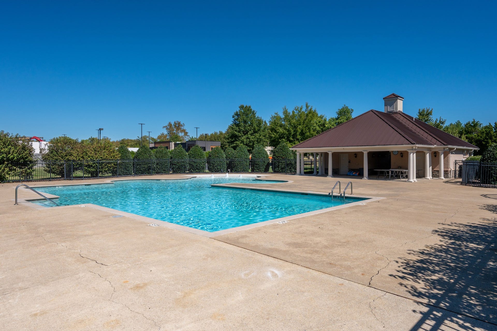 1011 Keeneland Dr, Gallatin, TN 37066 1011 Keeneland Dr, Gallatin, TN 37066