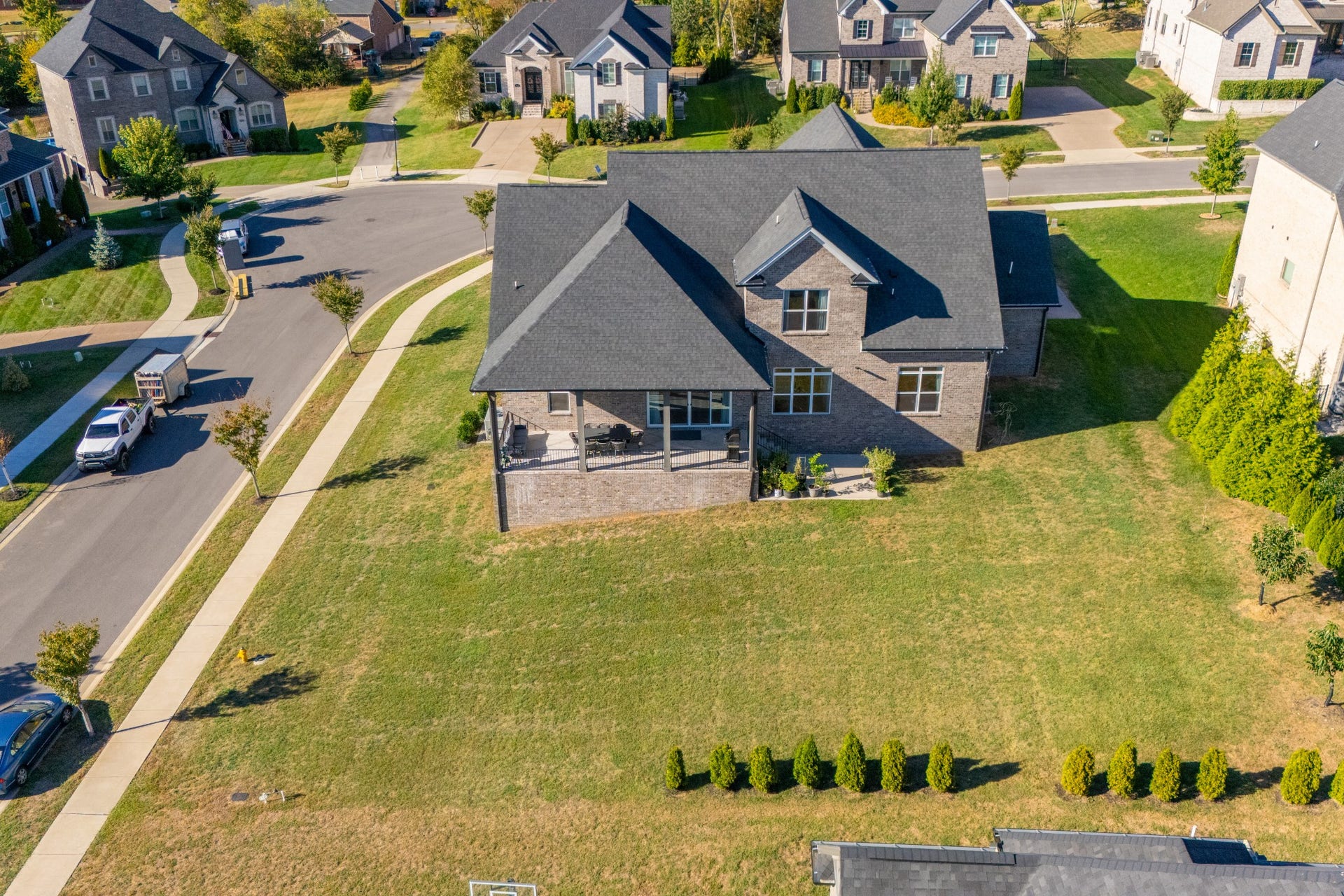 1011 Keeneland Dr, Gallatin, TN 37066 1011 Keeneland Dr, Gallatin, TN 37066