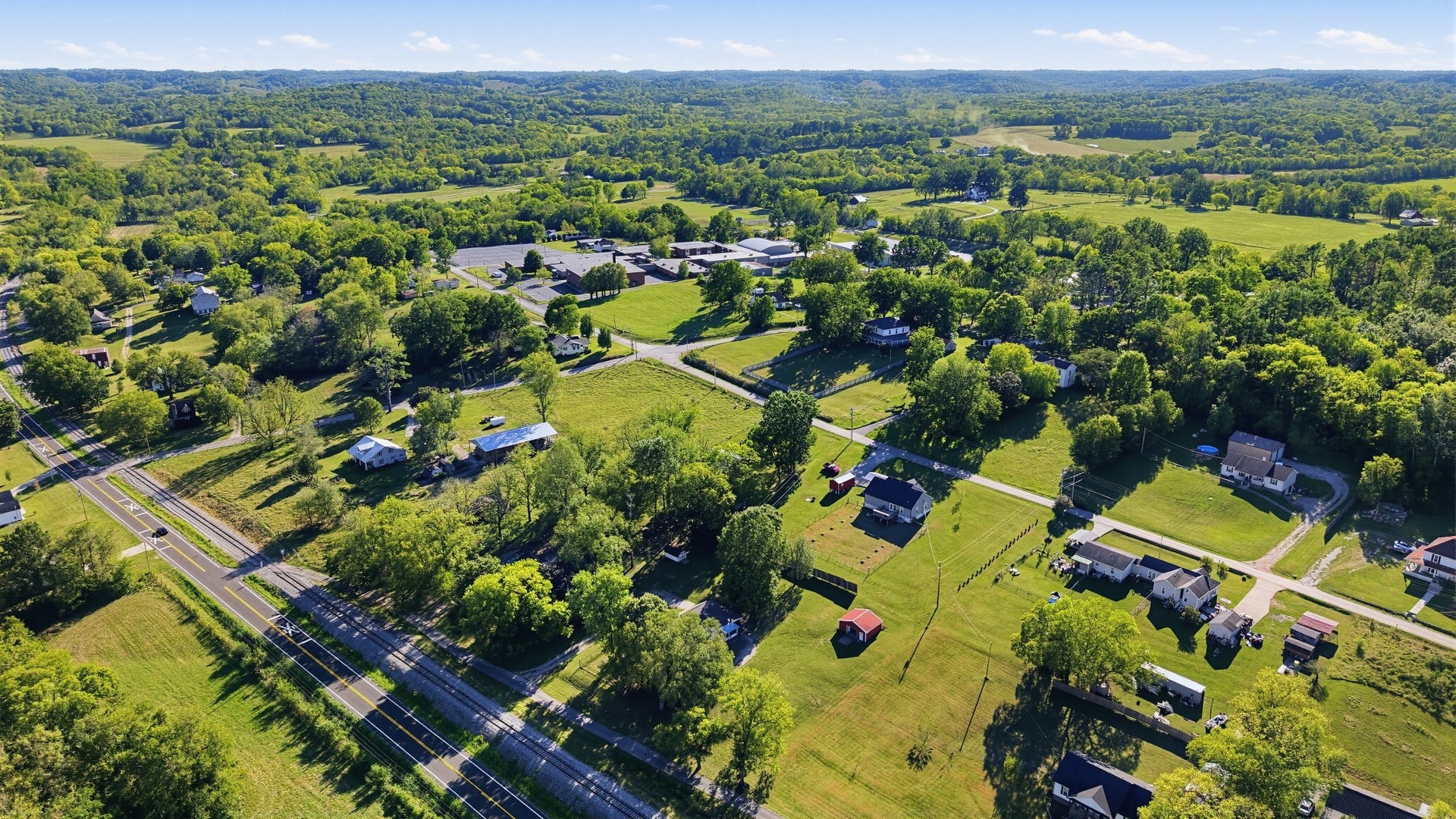 1017 Depot St, Culleoka, TN 38451 1017 Depot St, Culleoka, TN 38451