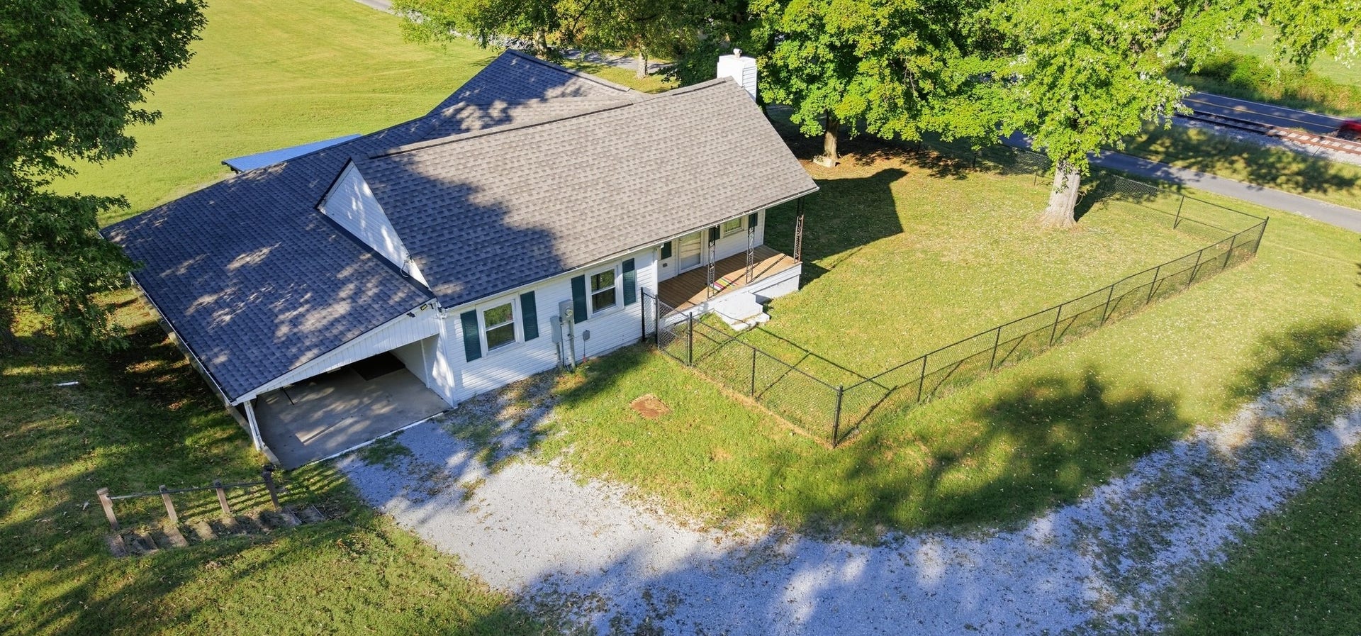 1017 Depot St, Culleoka, TN 38451 1017 Depot St, Culleoka, TN 38451