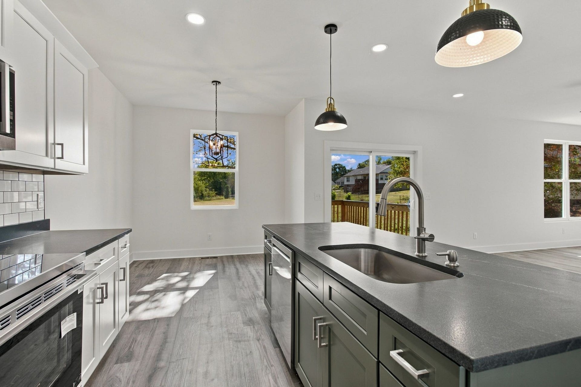 402 Forrest Dr, Columbia, TN 38401 402 Forrest Dr, Columbia, TN 38401