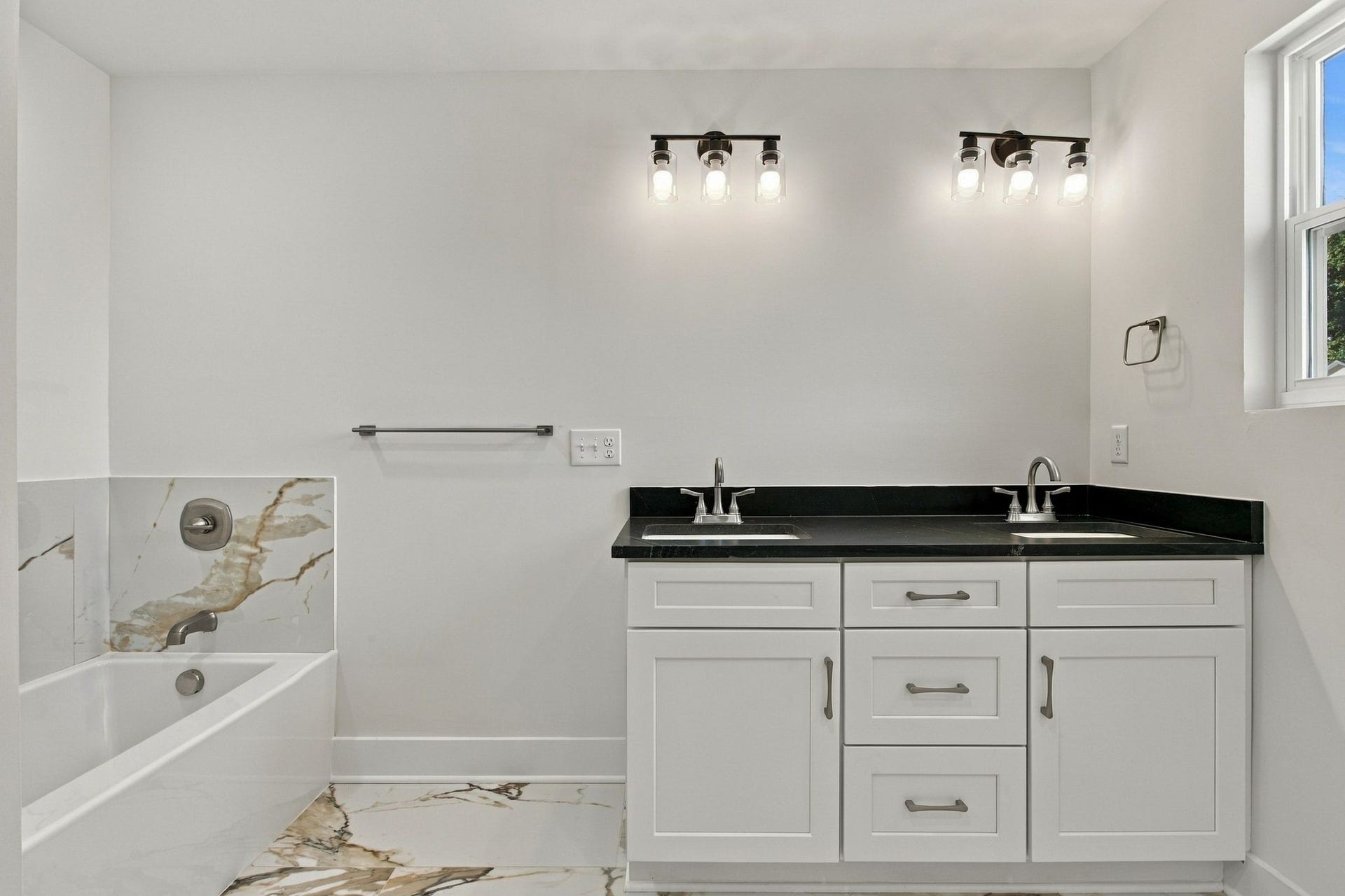 402 Forrest Dr, Columbia, TN 38401 402 Forrest Dr, Columbia, TN 38401