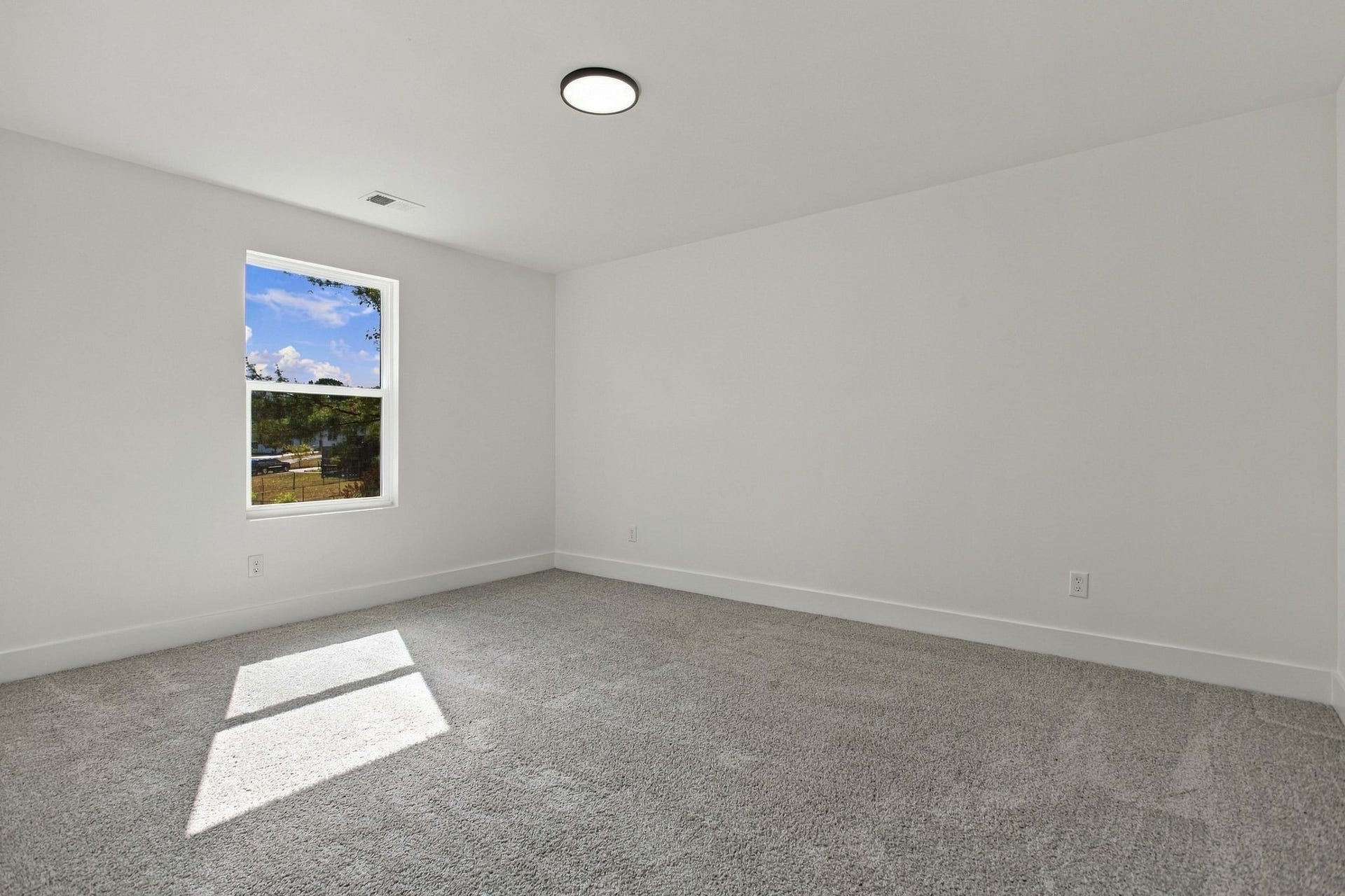 402 Forrest Dr, Columbia, TN 38401 402 Forrest Dr, Columbia, TN 38401