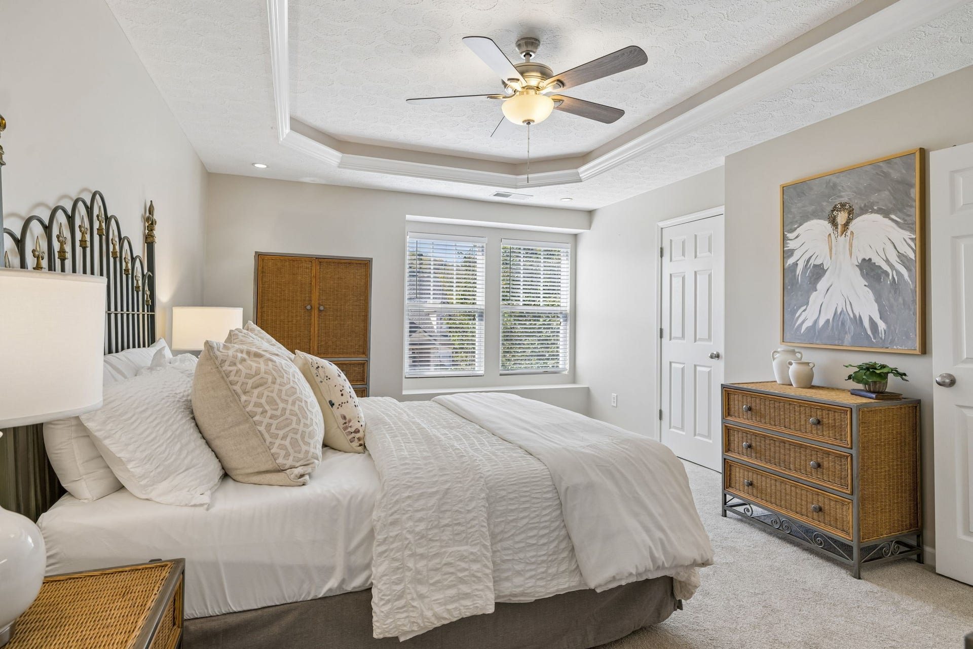 7460 Riverland Dr, Nashville, TN 37221 primary bedroom with walk-in closet