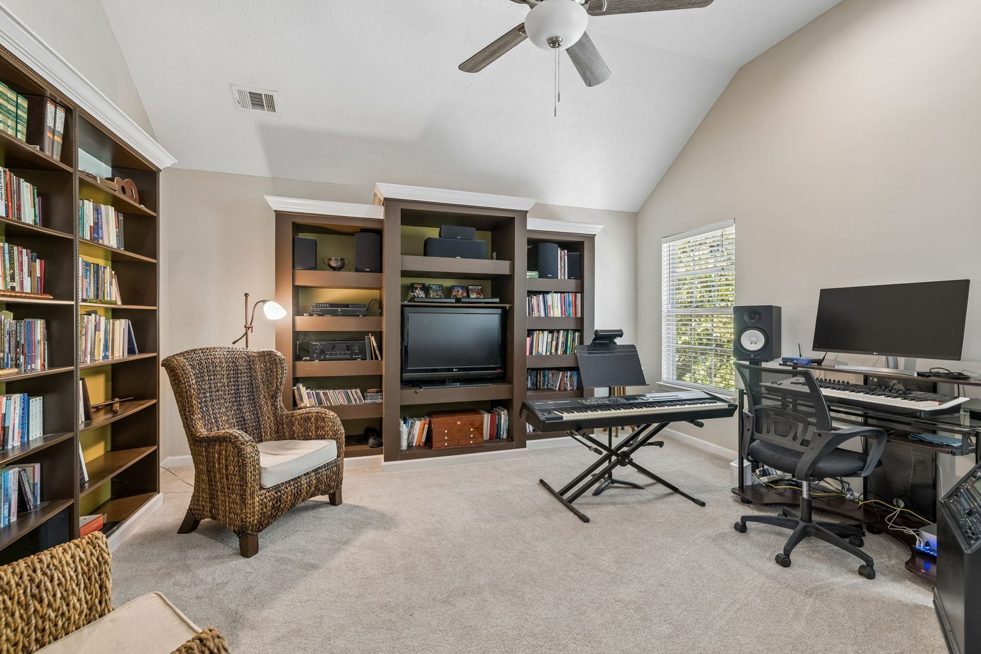 7460 Riverland Dr, Nashville, TN 37221 7460 Riverland Dr, Nashville, TN 37221