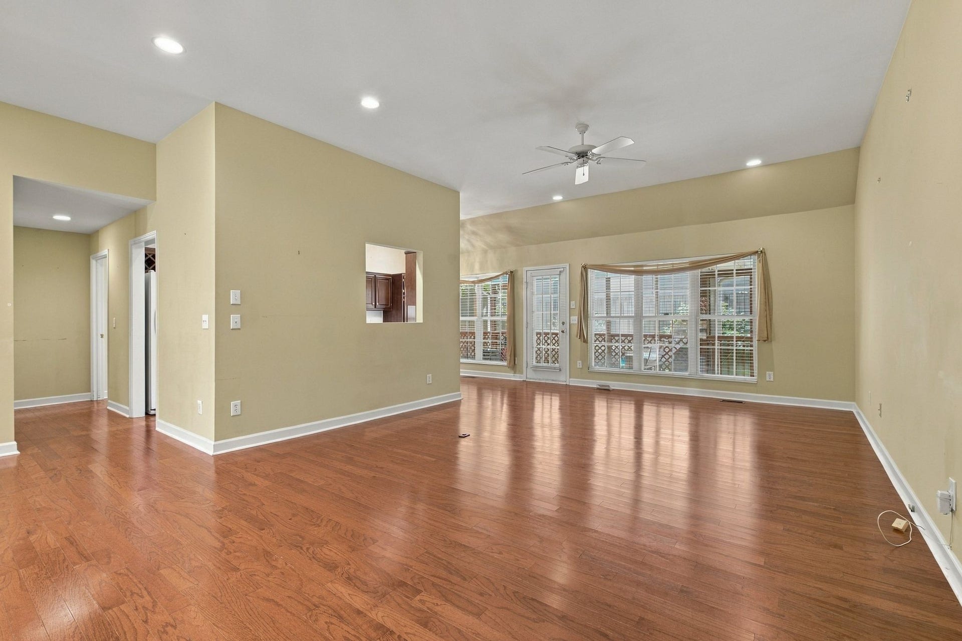 4952 Tulip Grove Ln, Hermitage, TN 37076 4952 Tulip Grove Ln, Hermitage, TN 37076