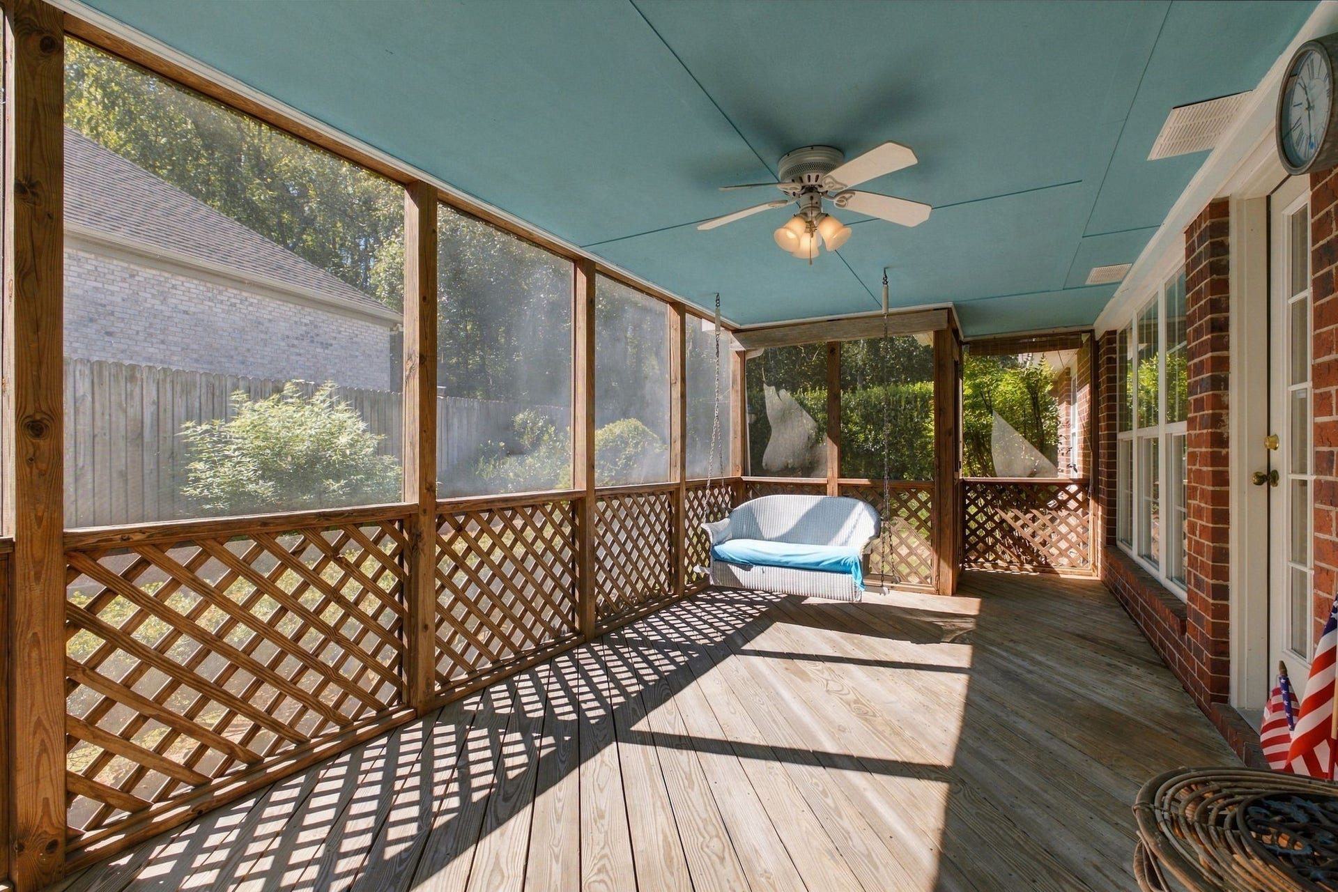 4952 Tulip Grove Ln, Hermitage, TN 37076 Great Private Screened Back Porch