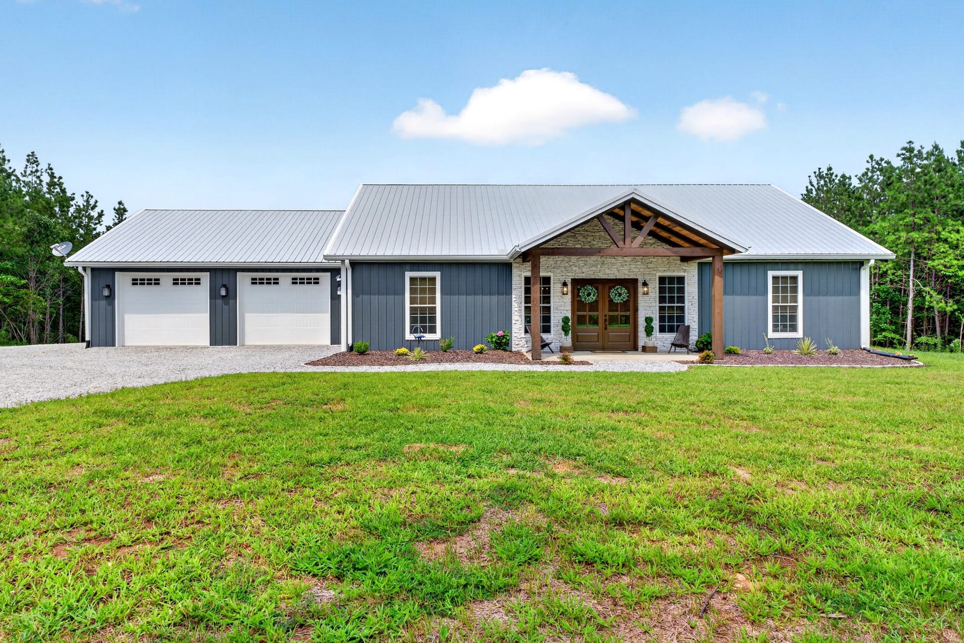 3931 Hwy 231, Erin, TN 37061 3931 Hwy 231, Erin, TN 37061