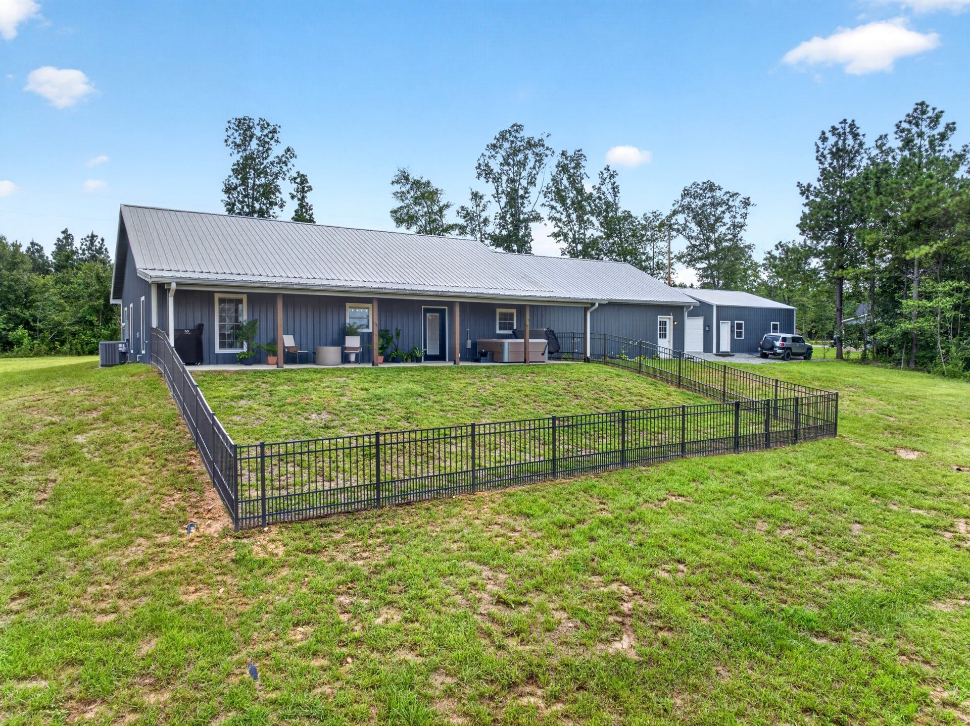 3931 Hwy 231, Erin, TN 37061 3931 Hwy 231, Erin, TN 37061