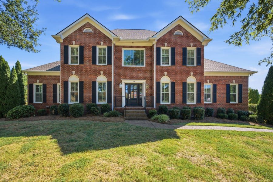 Property photo for 2405 Douglass Glen Ln, Franklin, TN