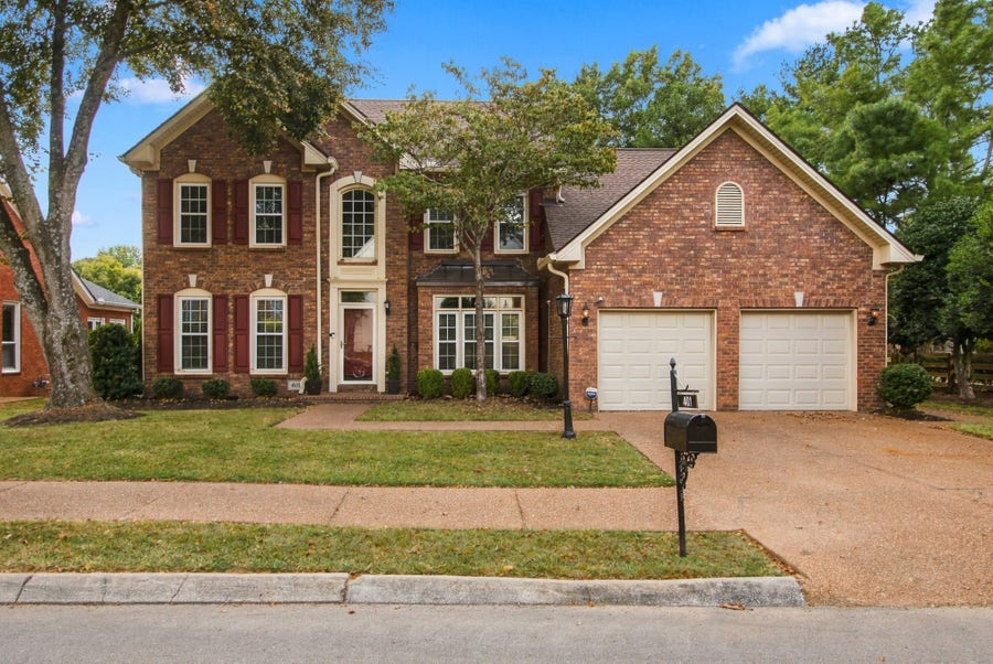 Property photo for 401 Chamberlain Park Ln, Franklin, TN