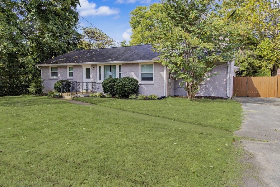 Property photo for 915 Patricia Dr, Nashville, TN