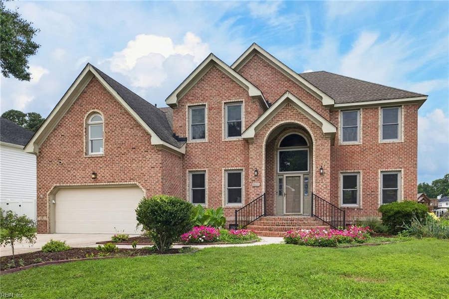 Property photo for 928 Sydenham Boulevard, Chesapeake, VA