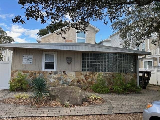 Property photo for 2312 Red Tide Road, #C, Virginia Beach, VA