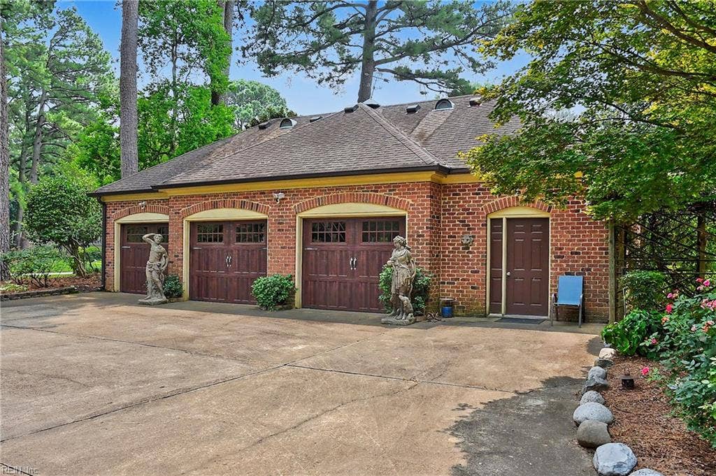 1413 FIVE HILL Trail, Virginia Beach, VA 23452 1413 FIVE HILL Trail, Virginia Beach, VA 23452