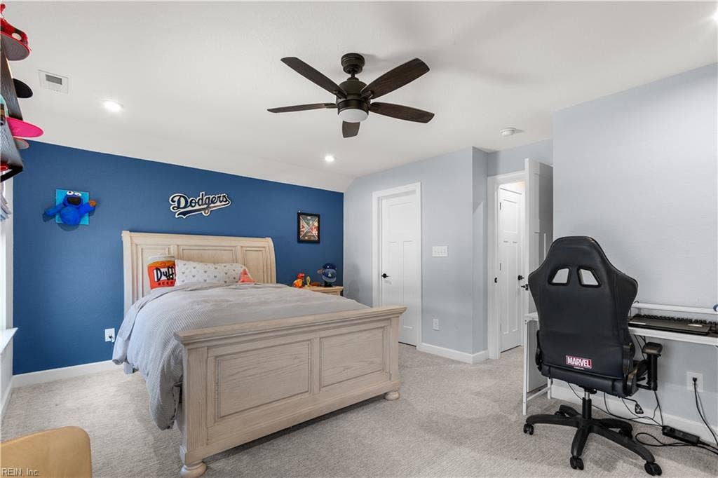 3032 Kingsfield Drive, Virginia Beach, VA 23456