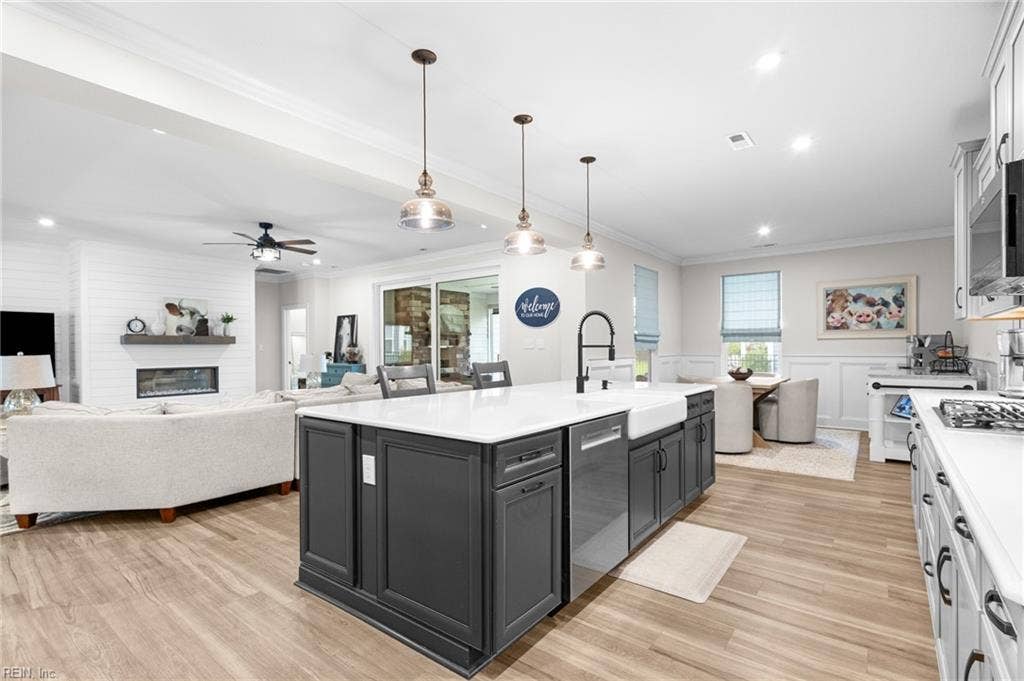 3032 Kingsfield Drive, Virginia Beach, VA 23456