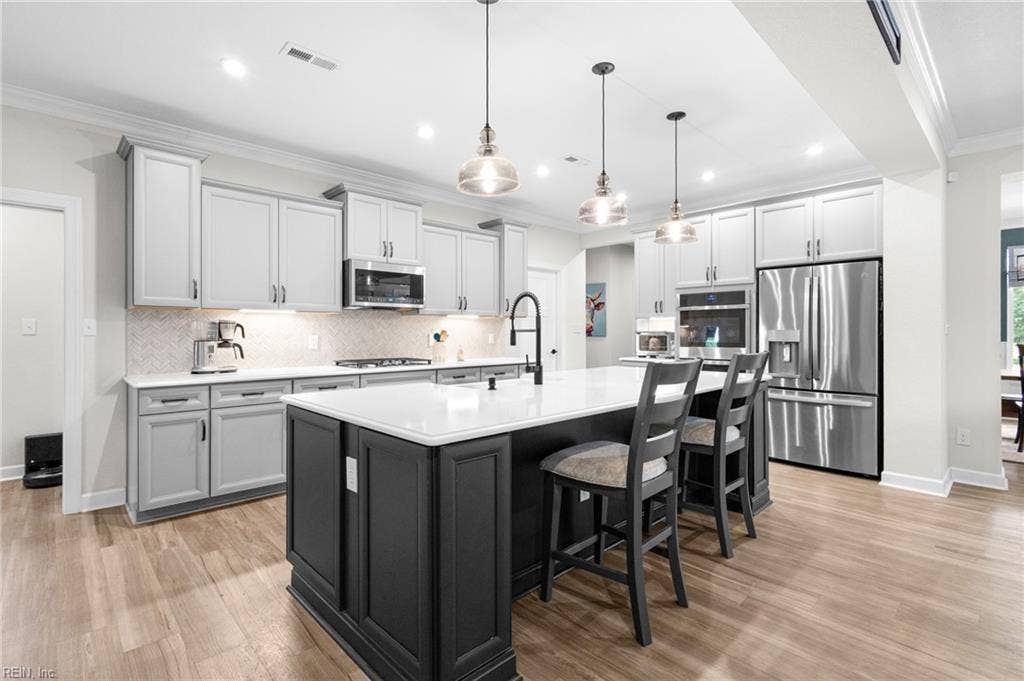 3032 Kingsfield Drive, Virginia Beach, VA 23456