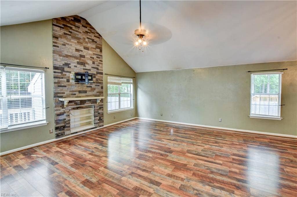 117 Poplar Grove Crescent, Suffolk, VA 23434 117 Poplar Grove Crescent, Suffolk, VA 23434